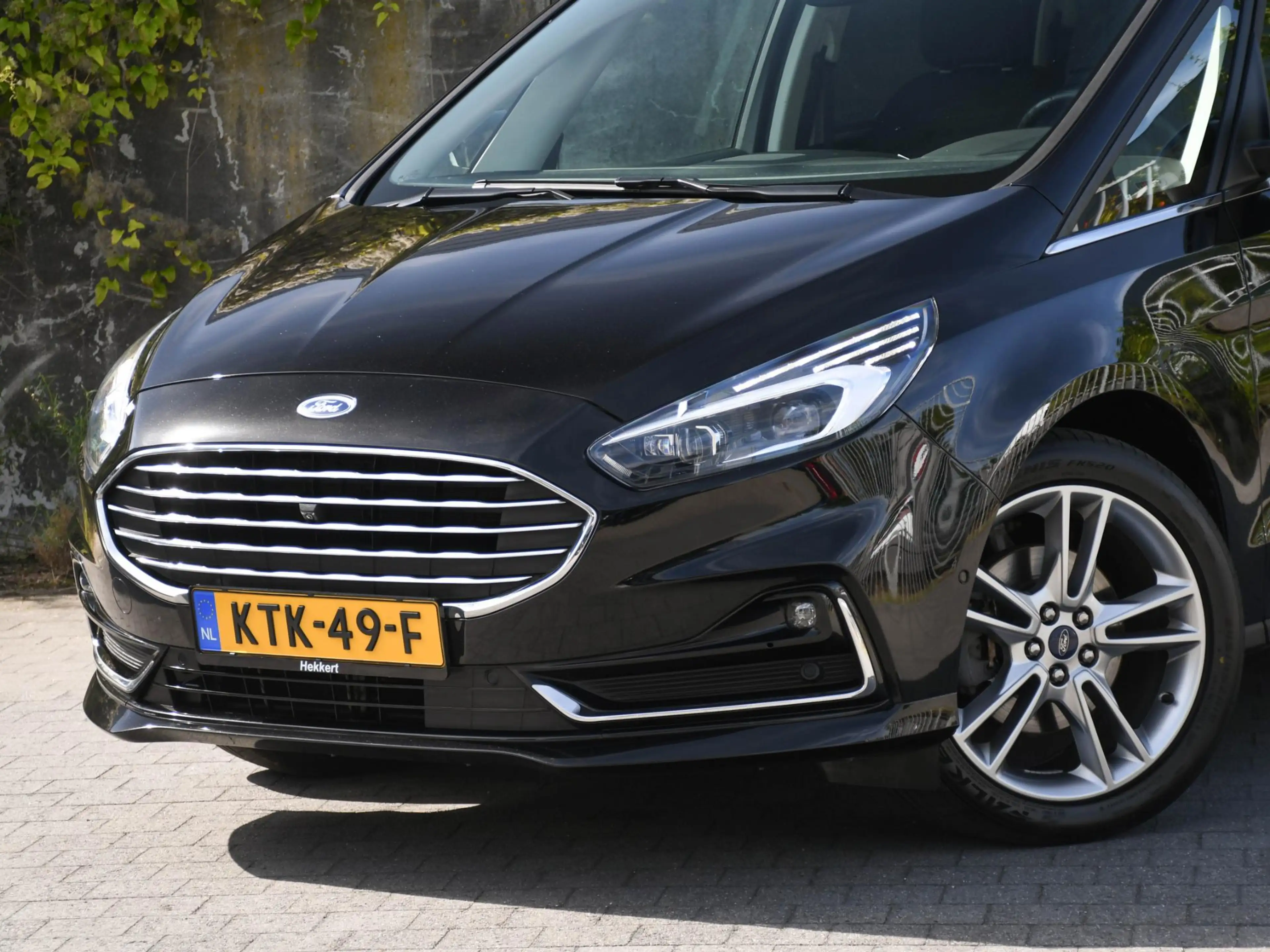 Ford Galaxy Titanium 2.5i HEV 190pk Automaat 7-Persoons KEYLES — photo 2