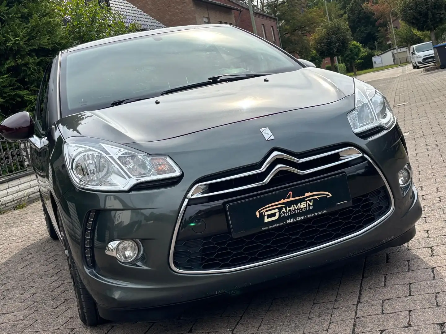 Citroen DS3 SportChic Edition*1.Hand*Klima*Sparsam*Gepfl - 2