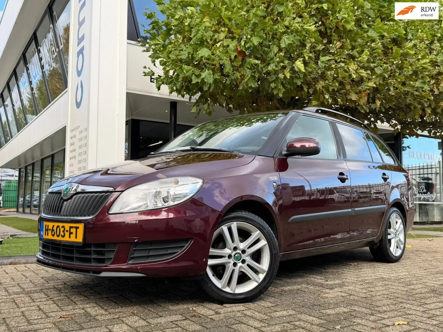 Skoda Fabia Combi 1.2 TSI Ambition CARPLAY, STOELVERWARMING, C Rood - 1