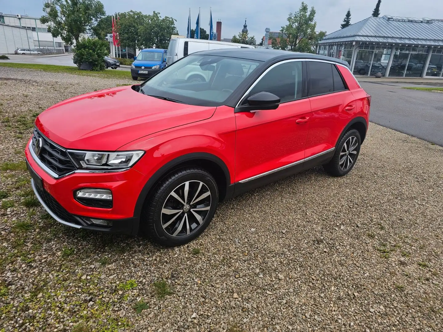 Volkswagen T-Roc Style/1. Hand/Euro 6 Rouge - 2