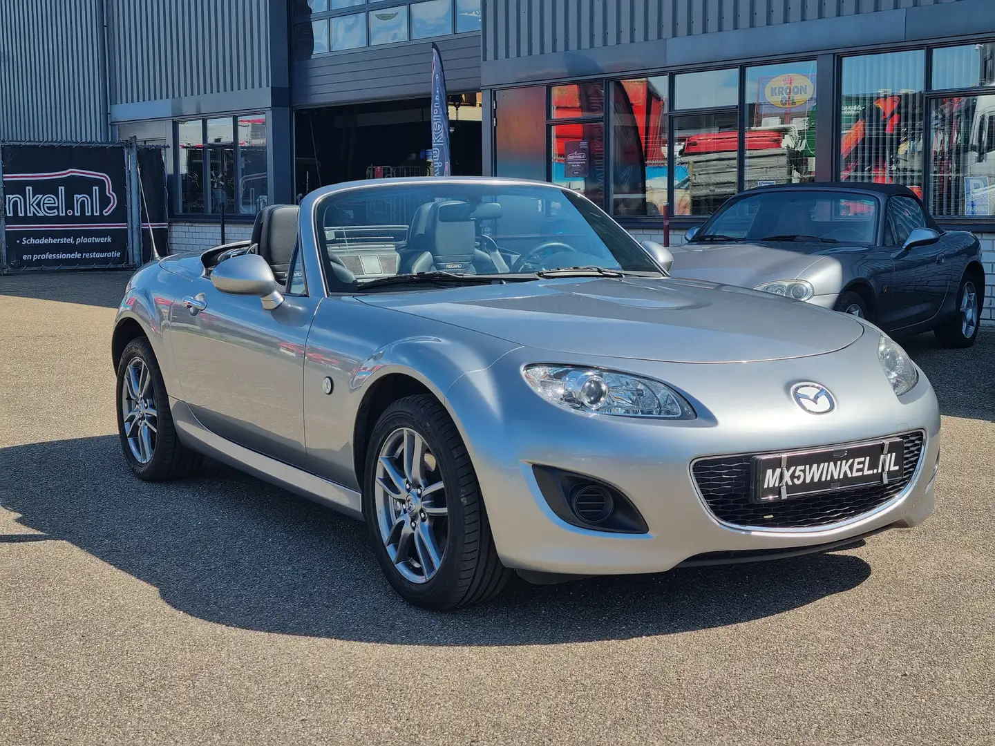 Mazda MX-5 Mazda MX5 MX-5 NCFL 1.8 Coupe 2011 Grijs 69740 km! Gris - 1