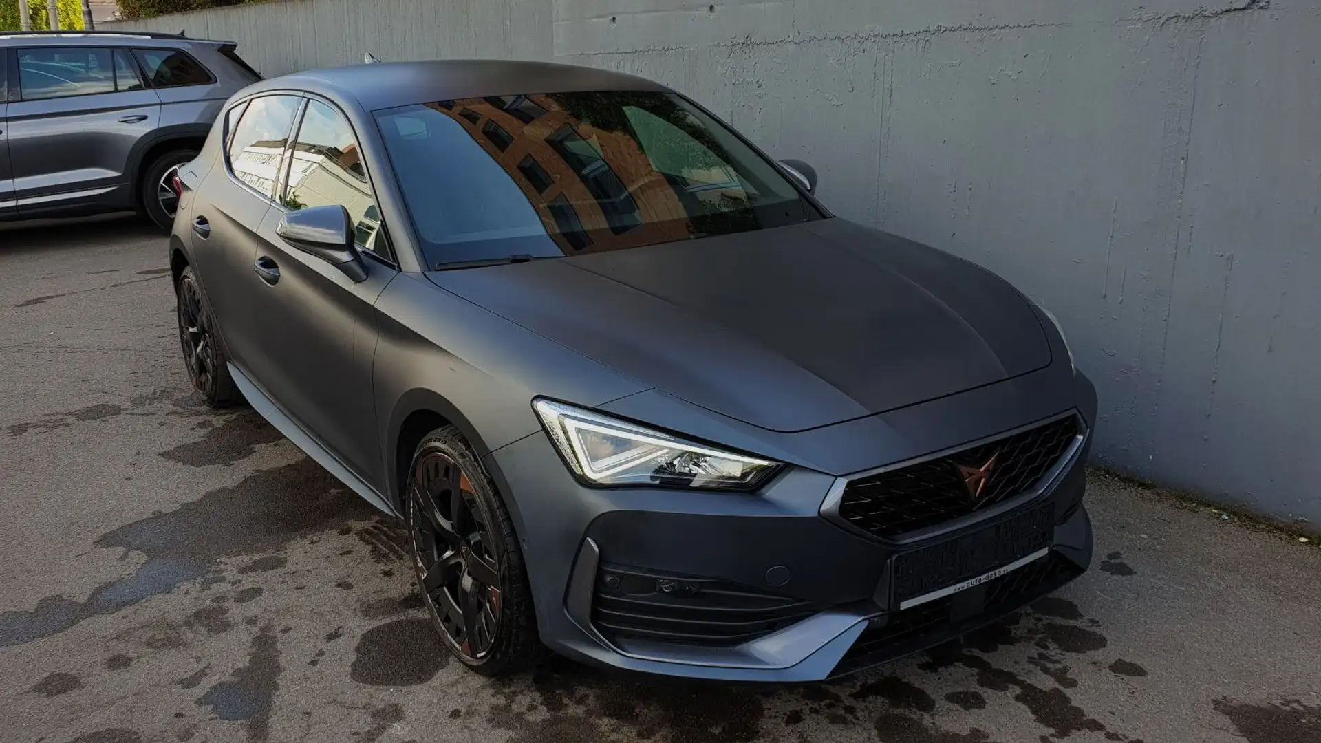 CUPRA Leon 1.4 e-HYBRID DSG Virtual/SSL/ACC/Kamera/19 Gris - 2