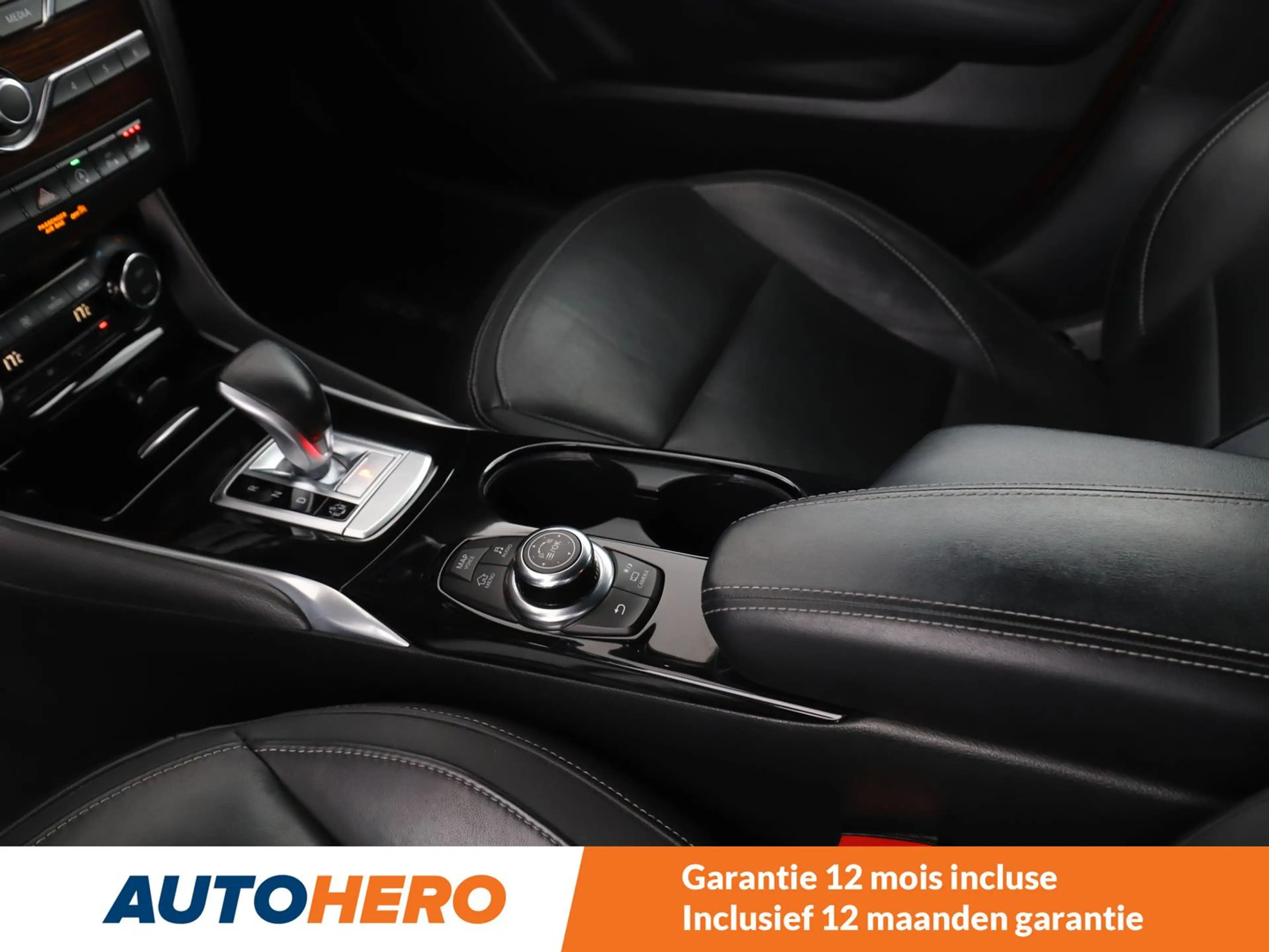 Infiniti Q30 2.2 Diesel Premium City Black — photo 12
