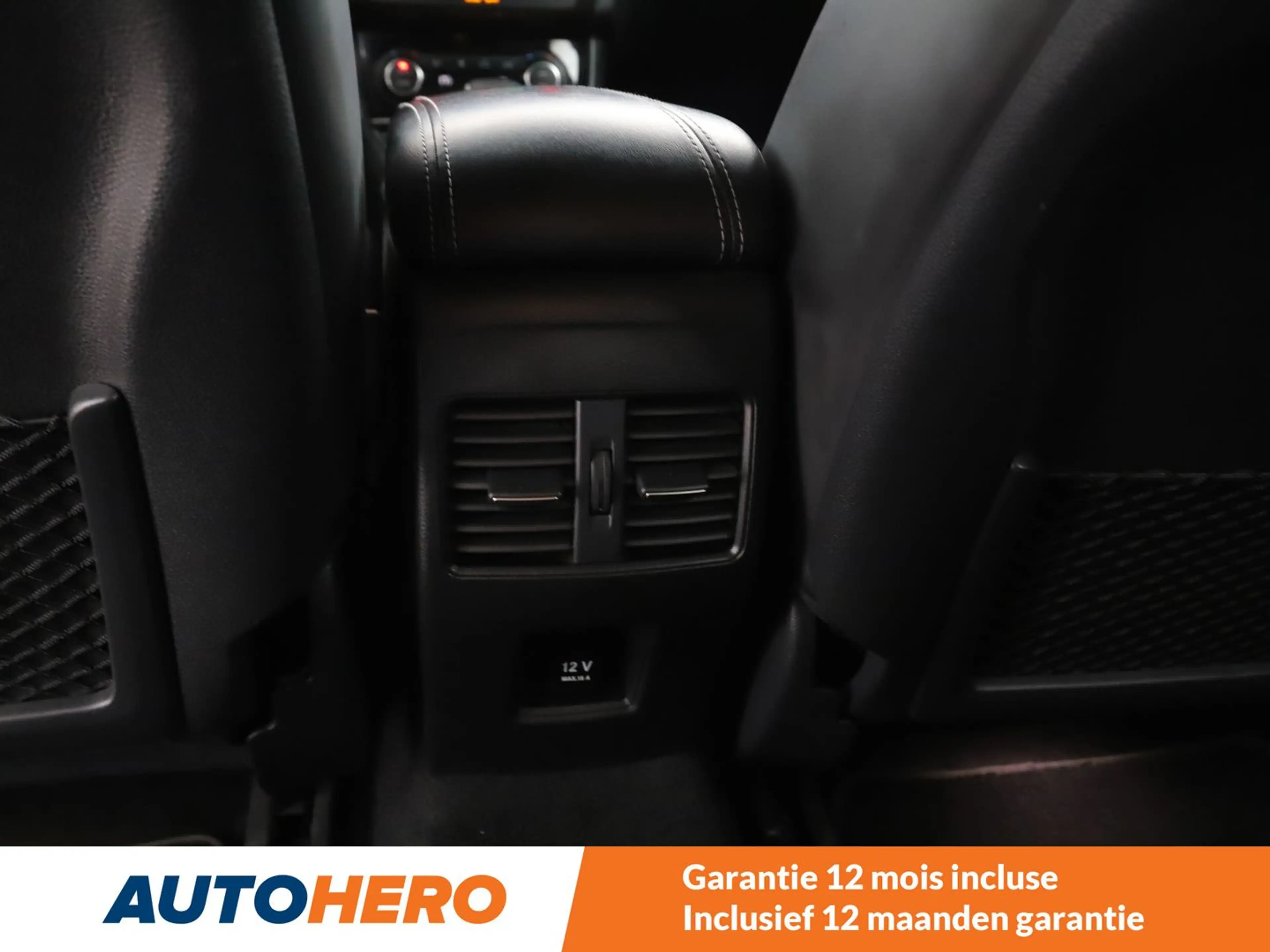 Infiniti Q30 2.2 Diesel Premium City Black — photo 15