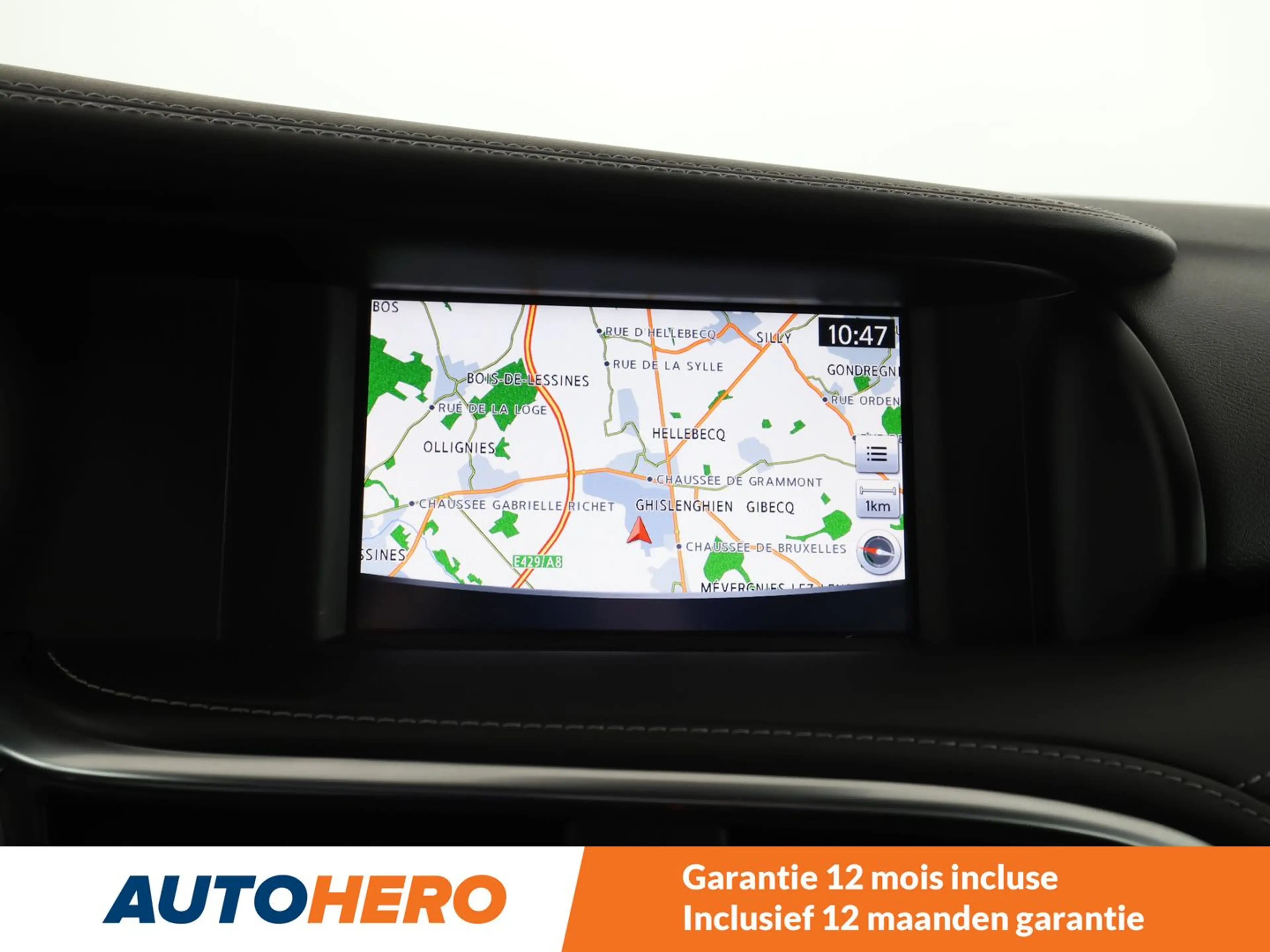 Infiniti Q30 2.2 Diesel Premium City Black — photo 6