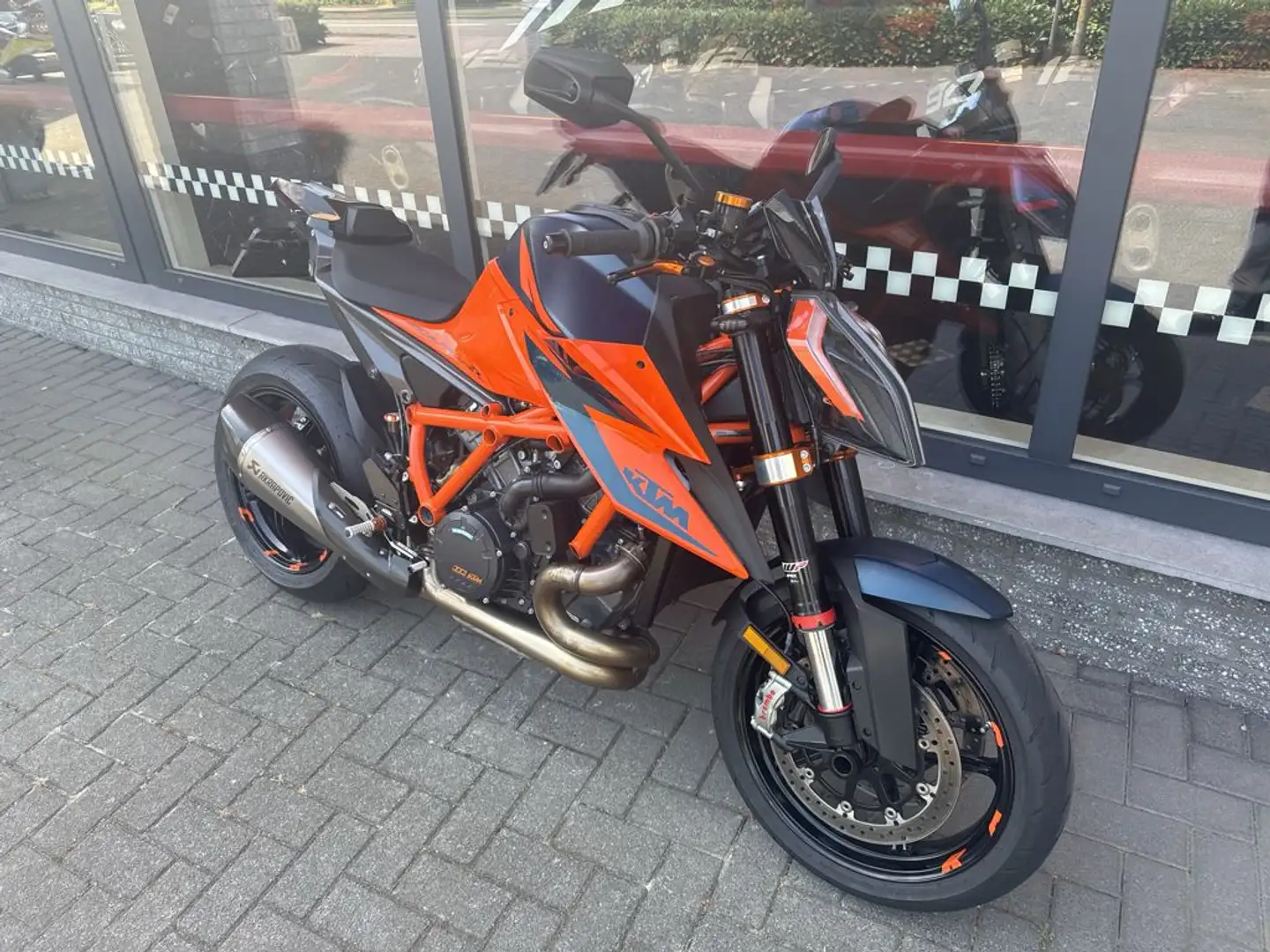 KTM 1290 Super Duke R SUPERDUKE - 2