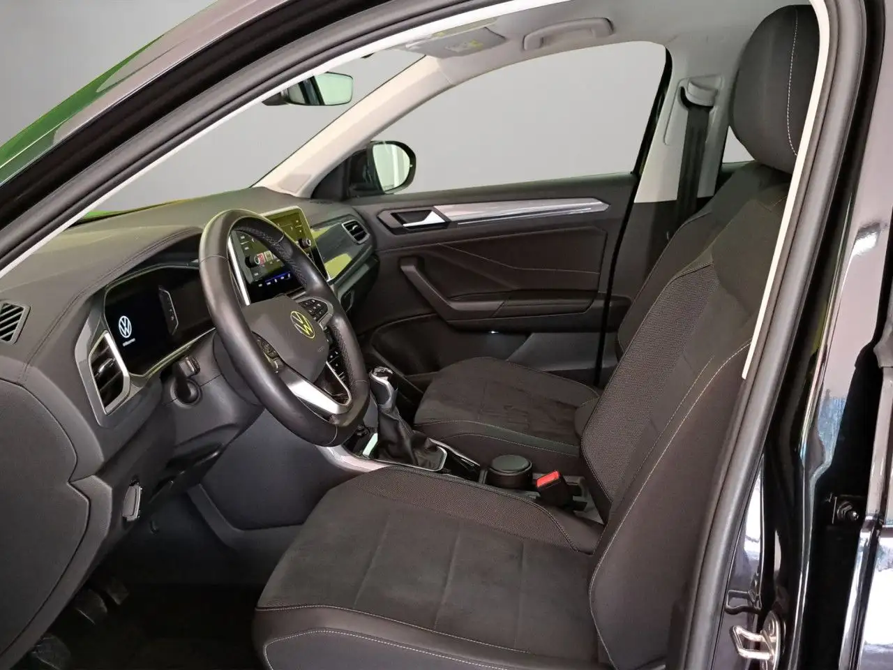 Volkswagen T-Roc Style 1.0l TSI Bluetooth Navi LED Klima 7