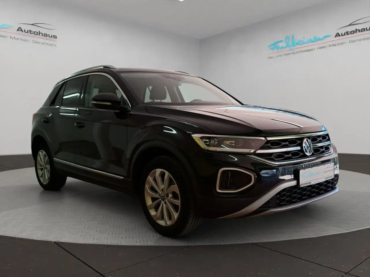 Volkswagen T-Roc Style 1.0l TSI Bluetooth Navi LED Klima 4