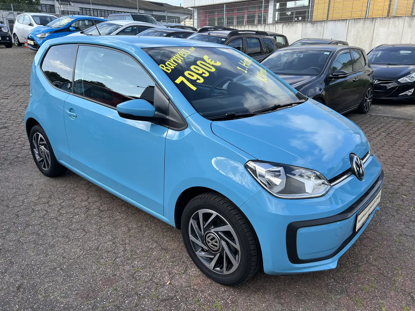 Volkswagen up! up! sound up! Bleu - 1