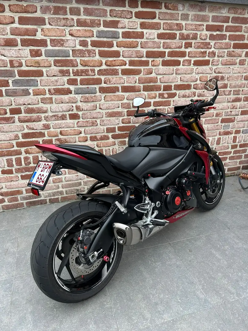 Suzuki GSX-S 1000 Fekete - 2