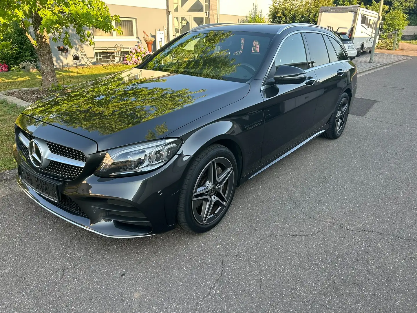 Mercedes-Benz C 300 C 300 T 4Matic (205.284) crna - 1