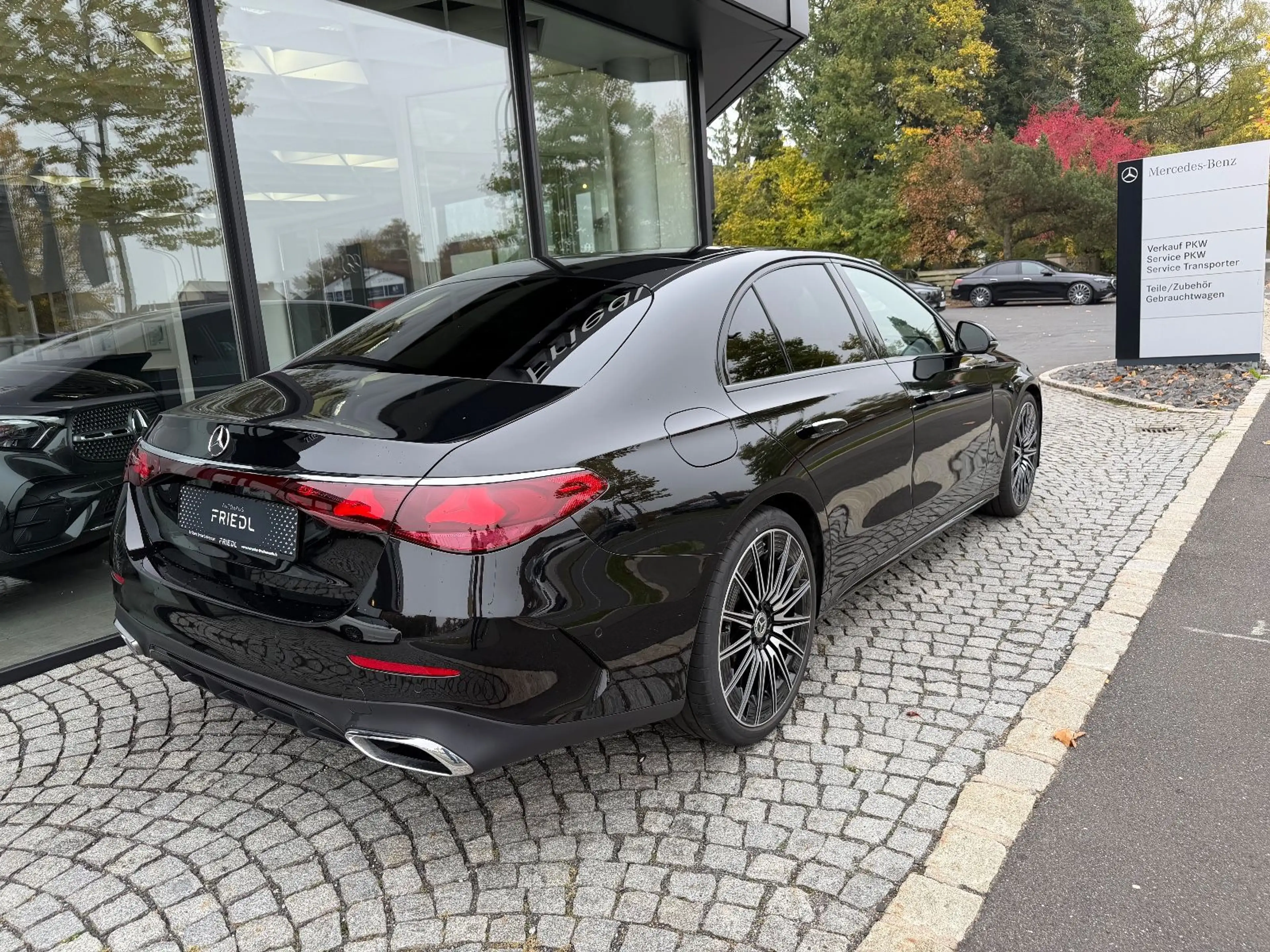 Mercedes-Benz E 220 d AMG, HuD, Digital, Leder, STHZ — photo 6