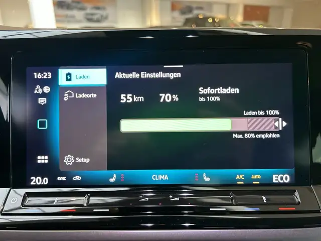 Volkswagen T7 California VW T7 California Beach eHybrid 180 kW 4M Ansicht 23