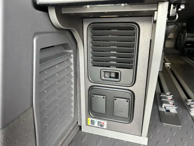 Volkswagen T7 California VW T7 California Beach eHybrid 180 kW 4M Ansicht 13