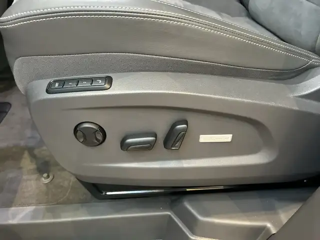 Volkswagen T7 California VW T7 California Beach eHybrid 180 kW 4M Ansicht 15