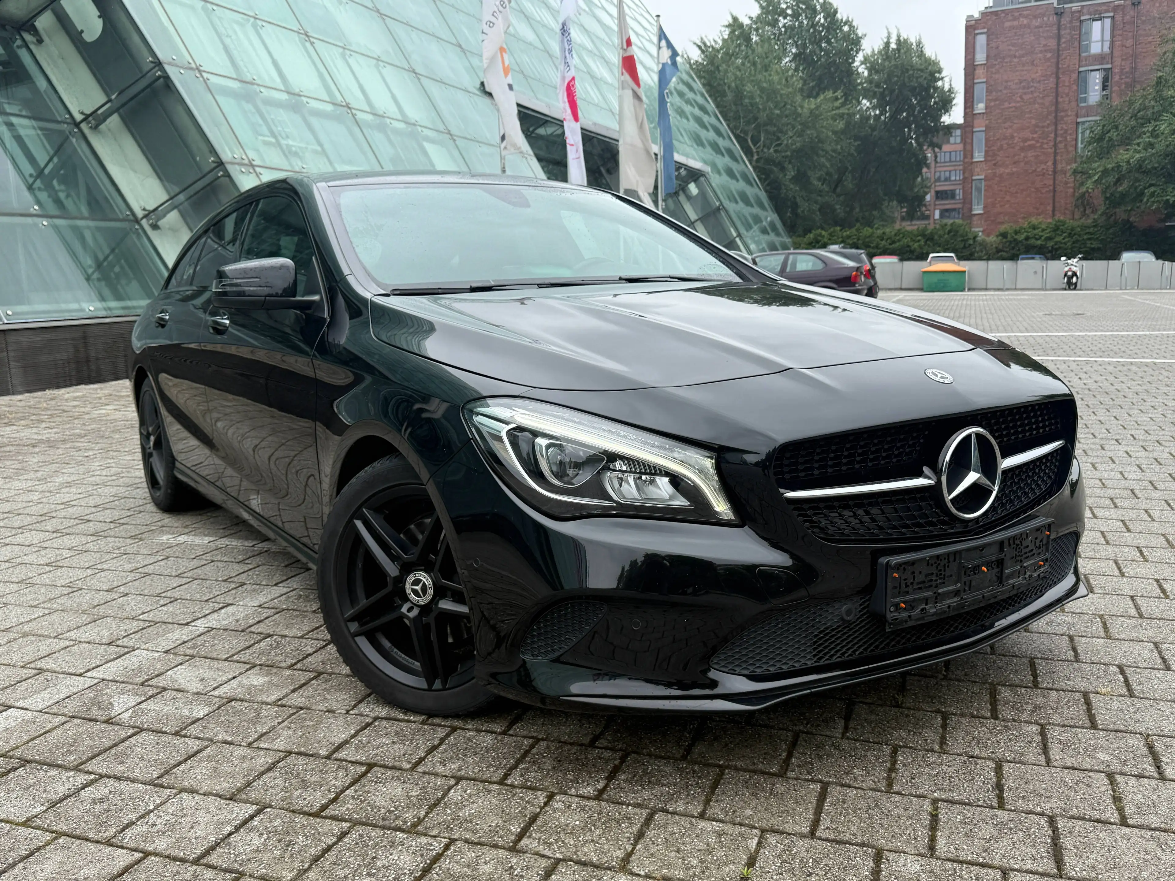 Mercedes-Benz CLA 220 CLA 220 Shooting Brake-4MATIC-Bitte Lesen!NightP — photo 3