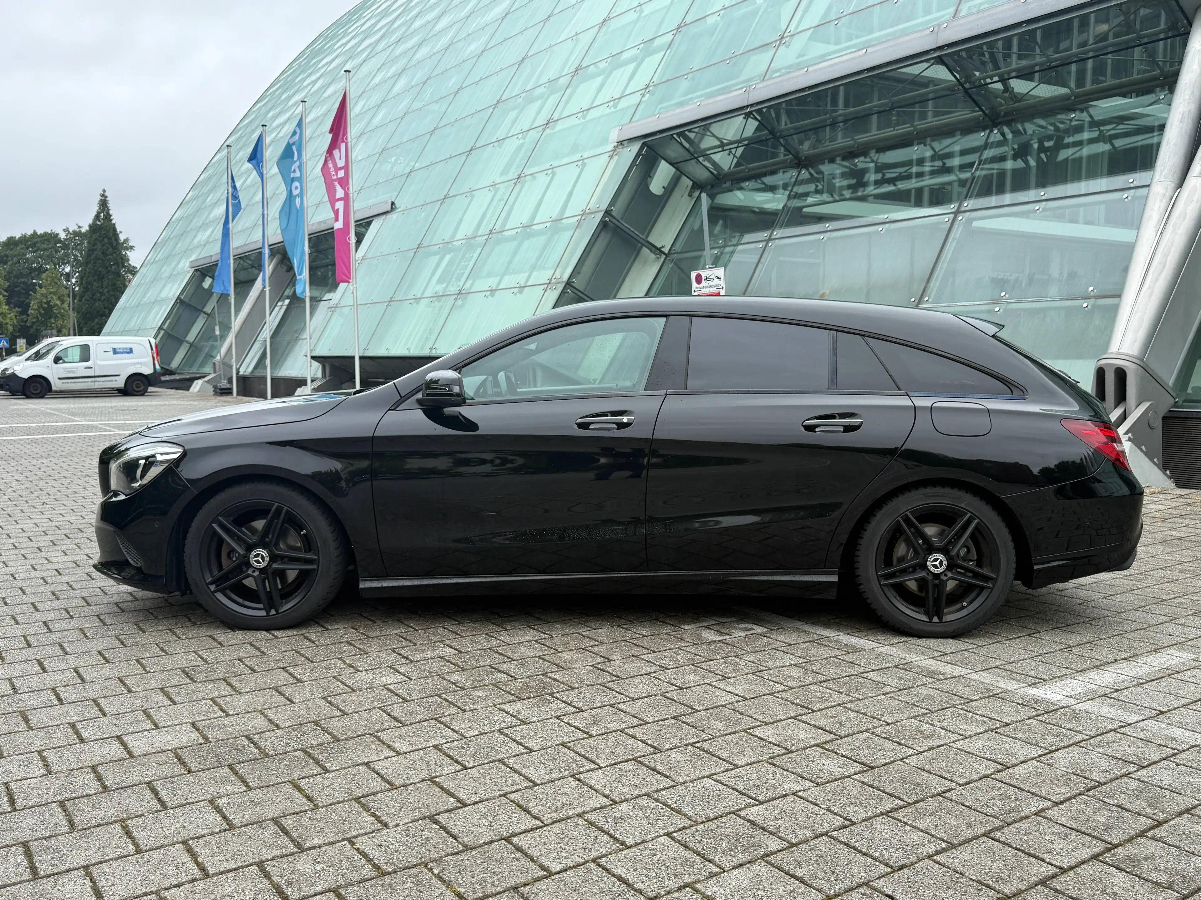 Mercedes-Benz CLA 220 CLA 220 Shooting Brake-4MATIC-Bitte Lesen!NightP — photo 8