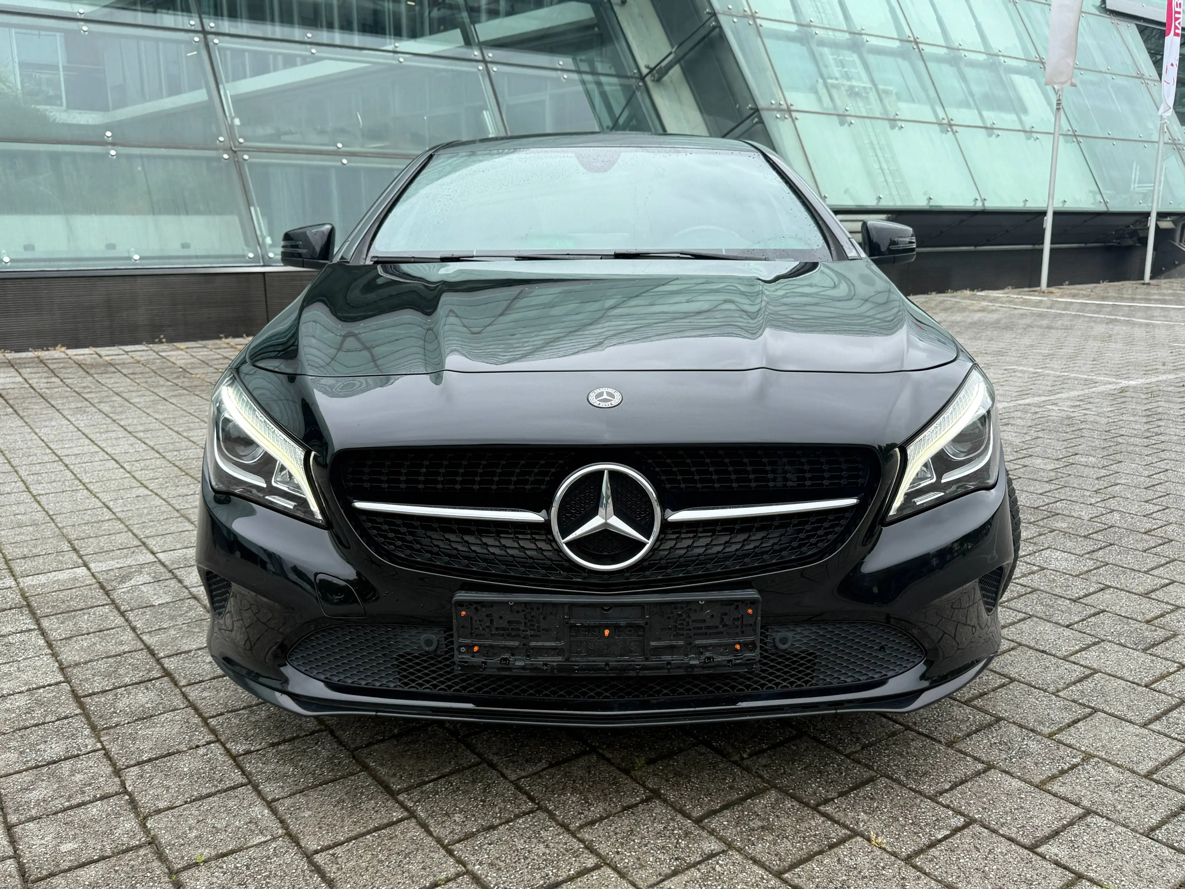 Mercedes-Benz CLA 220 CLA 220 Shooting Brake-4MATIC-Bitte Lesen!NightP — photo 2