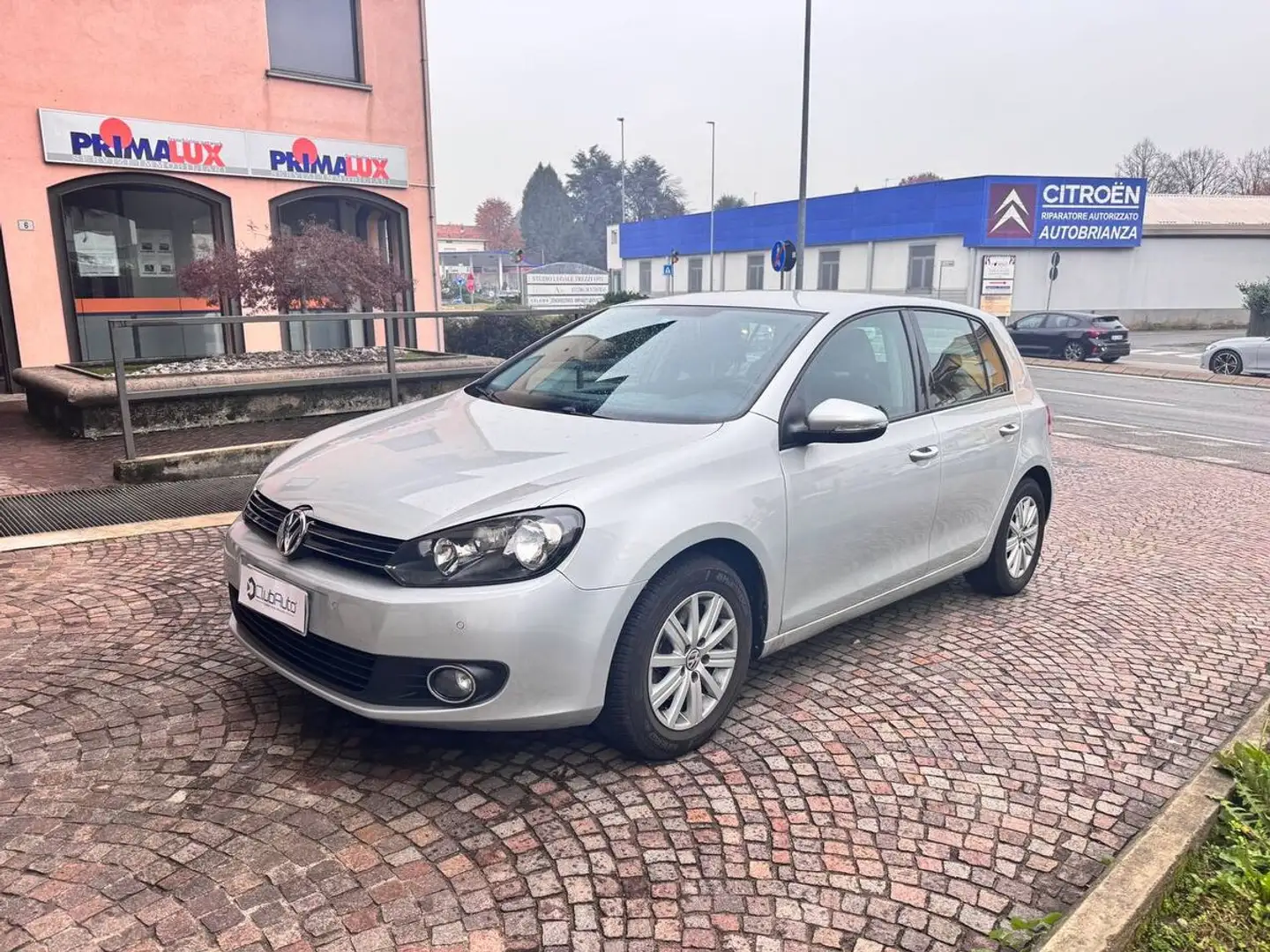 Volkswagen Golf 1.6 Highline bi-fuel 5p Argento - 1