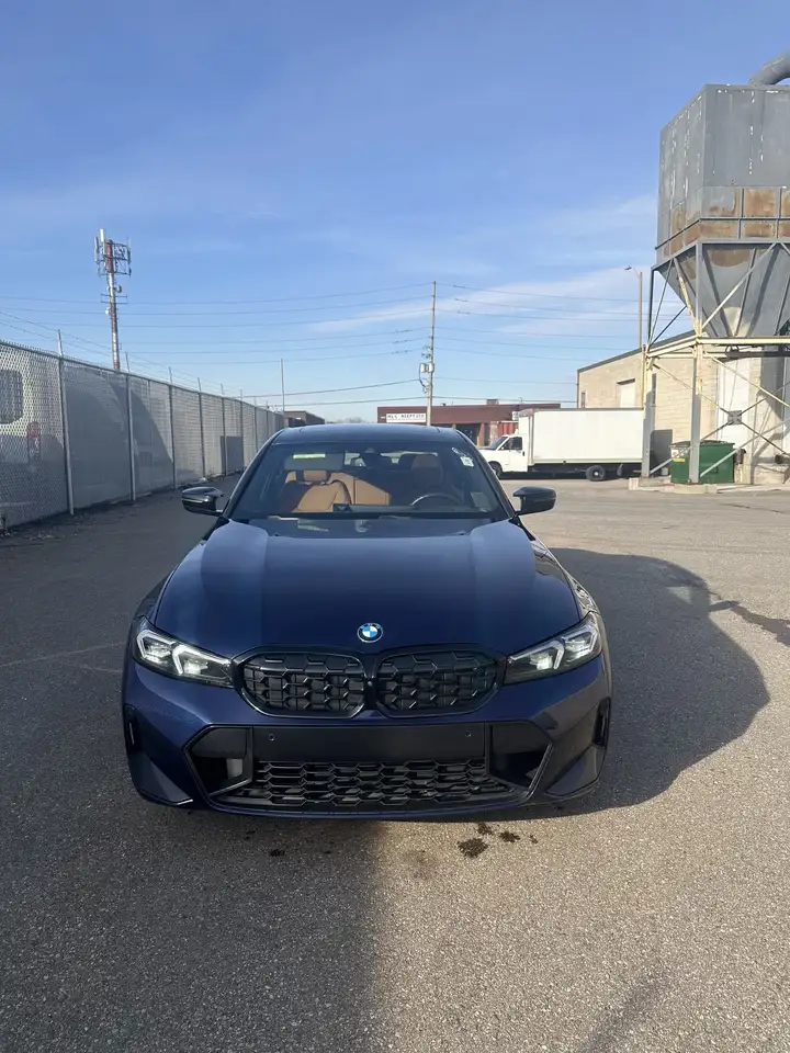 BMW 3 Series снимка BMW 3 Series