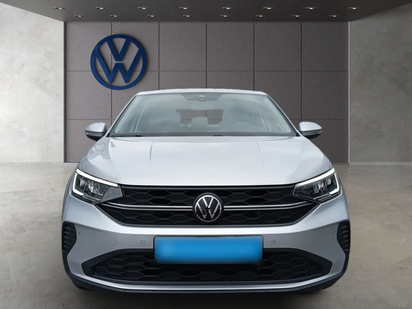 Volkswagen Taigo 1.0 TSI FrontAssist LED DAB+ Argent - 2