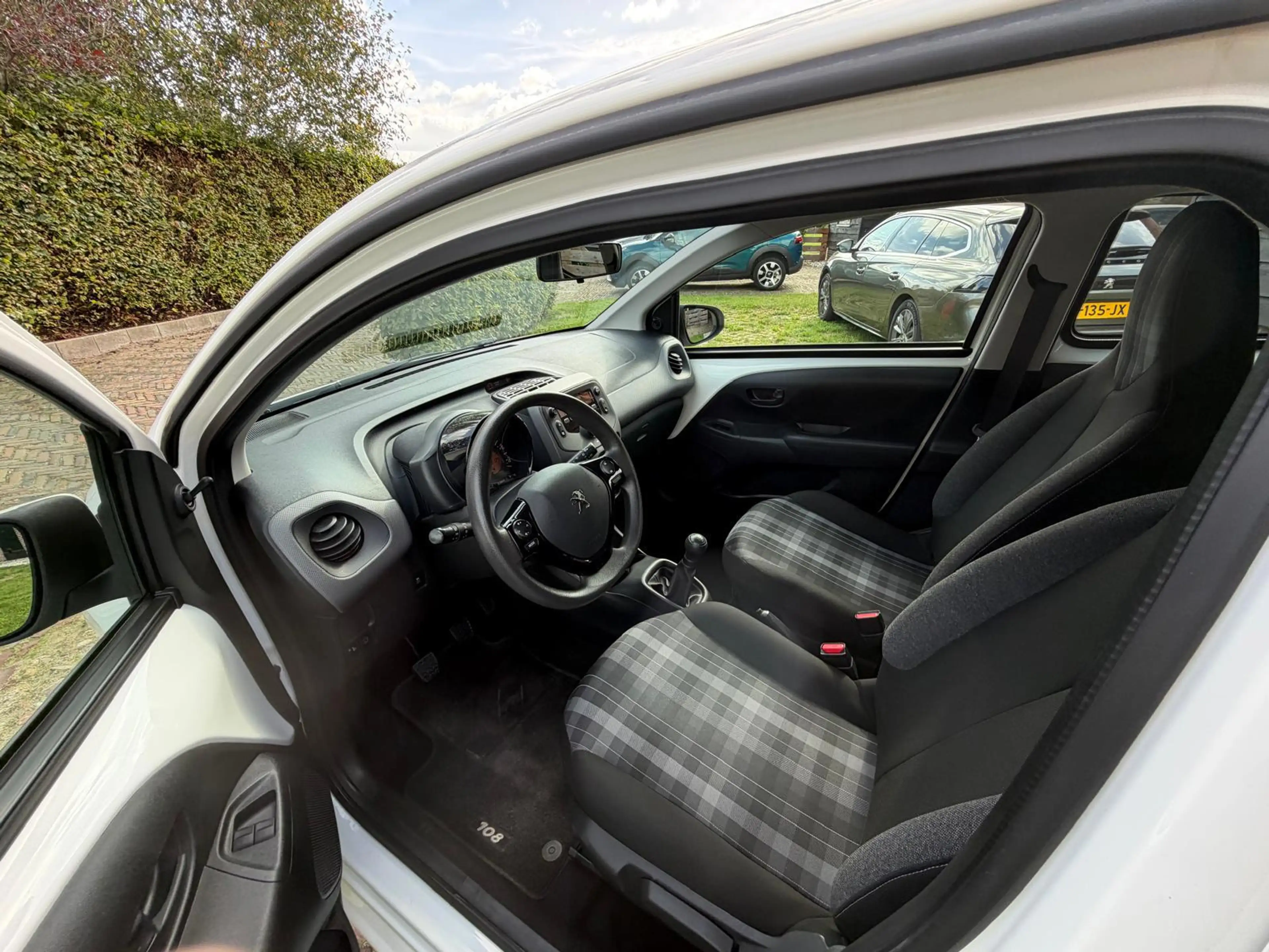Peugeot 108 1.0 e-VTi Active-NL auto-Airco-Elec pakket-BTW aut — photo 14
