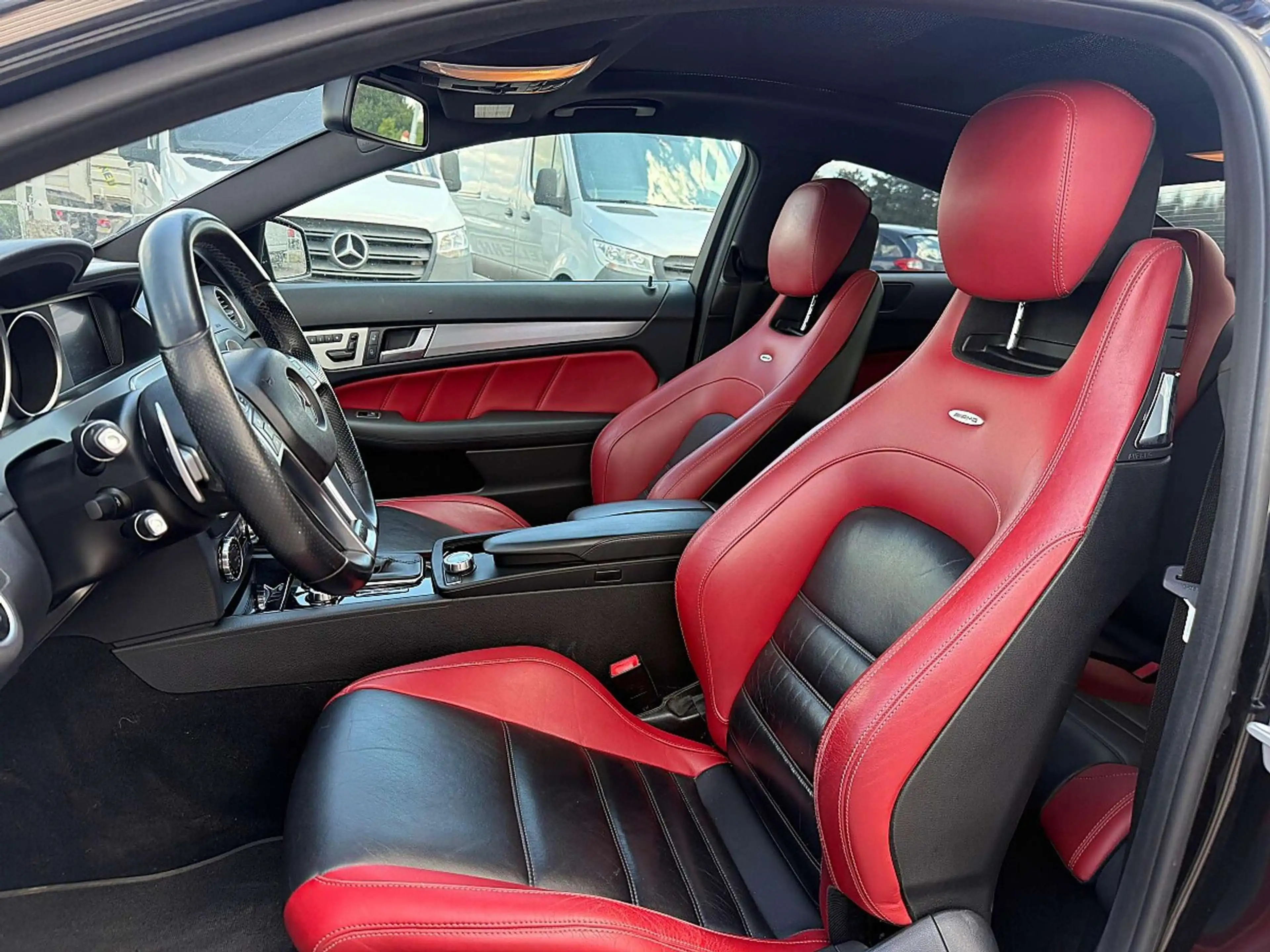 Mercedes-Benz C 63 AMG Sonstige — photo 10