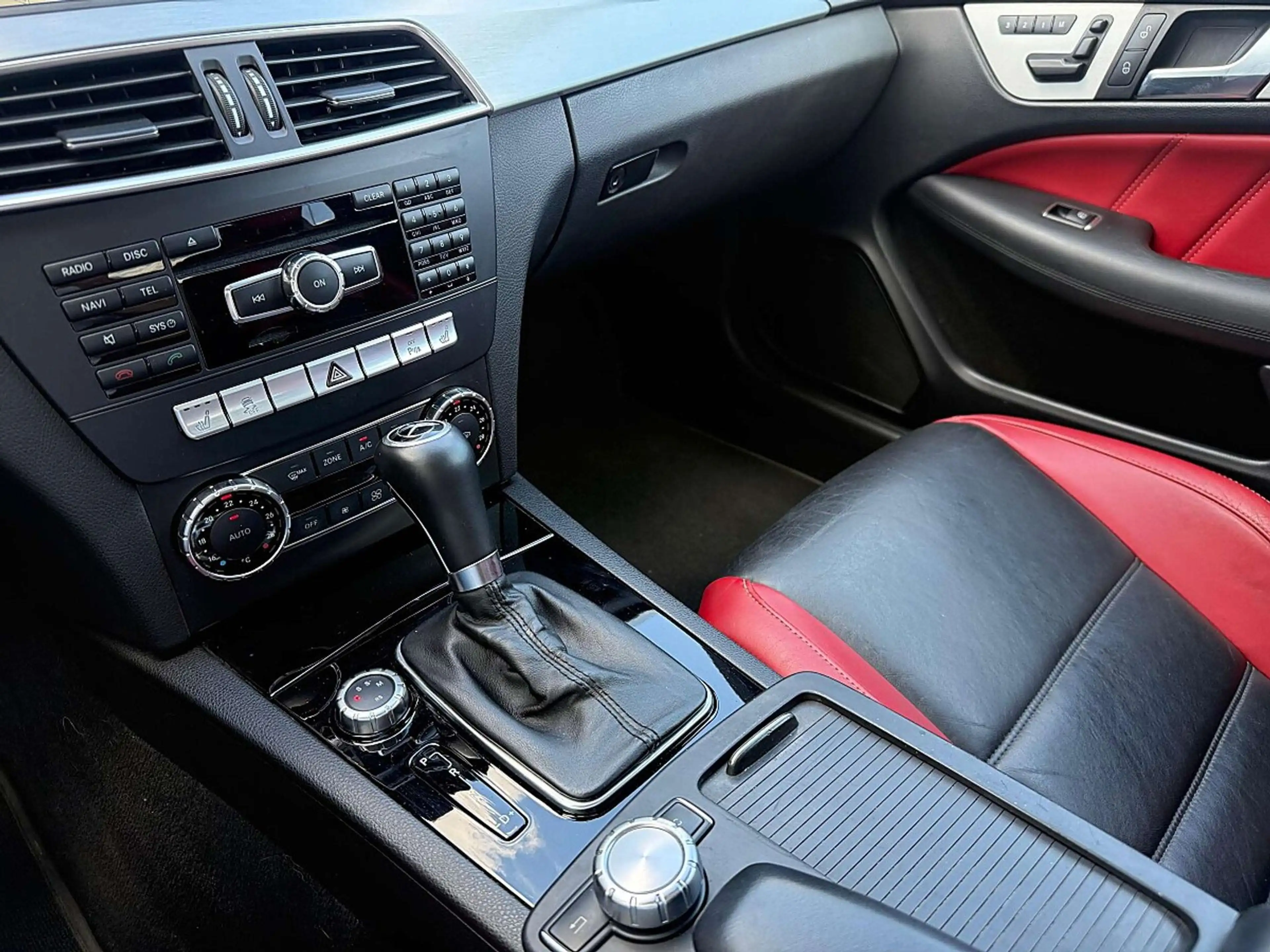 Mercedes-Benz C 63 AMG Sonstige — photo 15