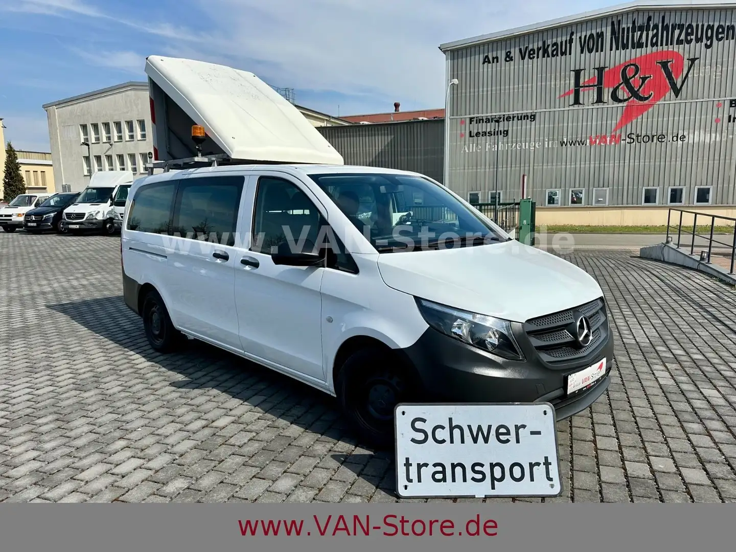 Mercedes-Benz Vito VITO TOURER 111 BF3+KLIMA/STDHZG/TEMP/8SITZE/PRO Weiß - 1