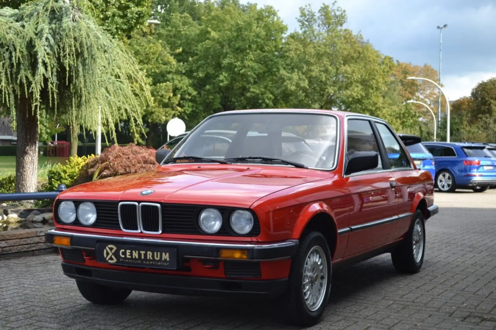 BMW 318 BMW 318i Coupe nieuwstaat Rood - 1