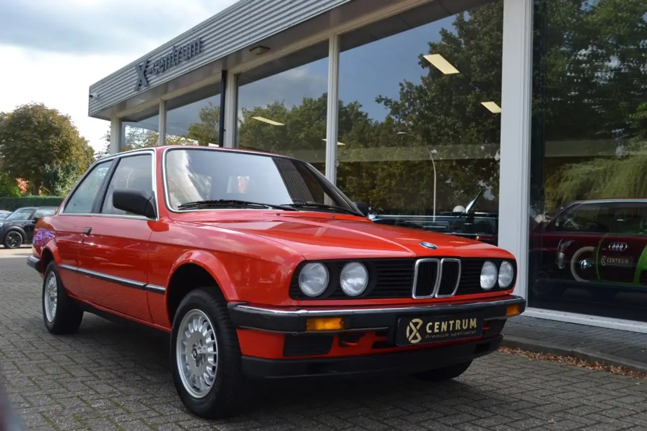 BMW 318i Nette Staat, foto 3