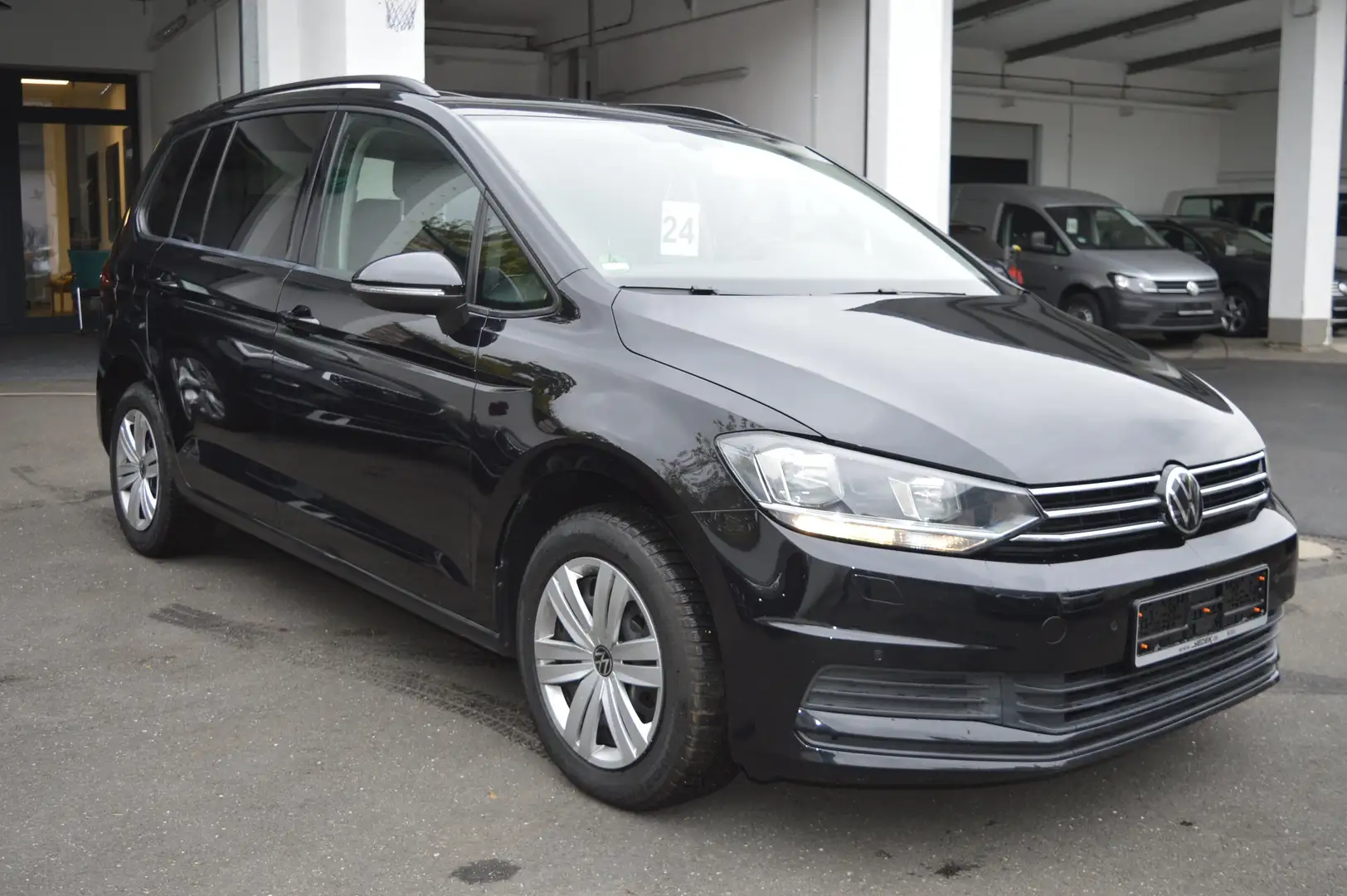 Volkswagen Touran 2.0TDI DSG*ACC*PANO*Massage*Camera*7Sitz Schwarz - 1