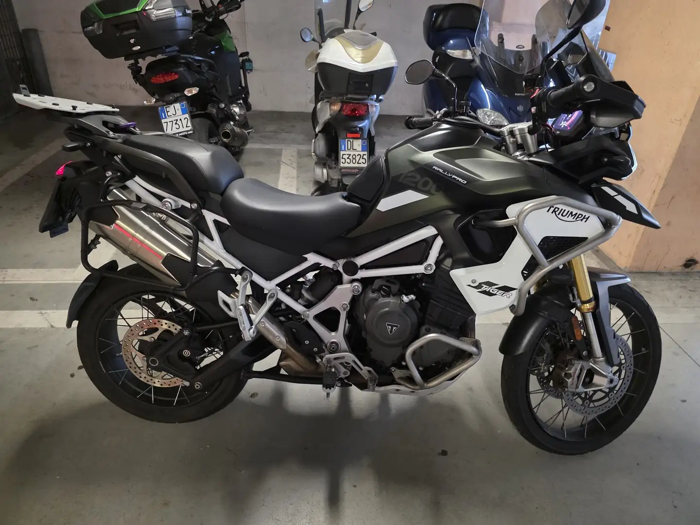 Triumph Tiger 1200 rally pro Зелёный - 2