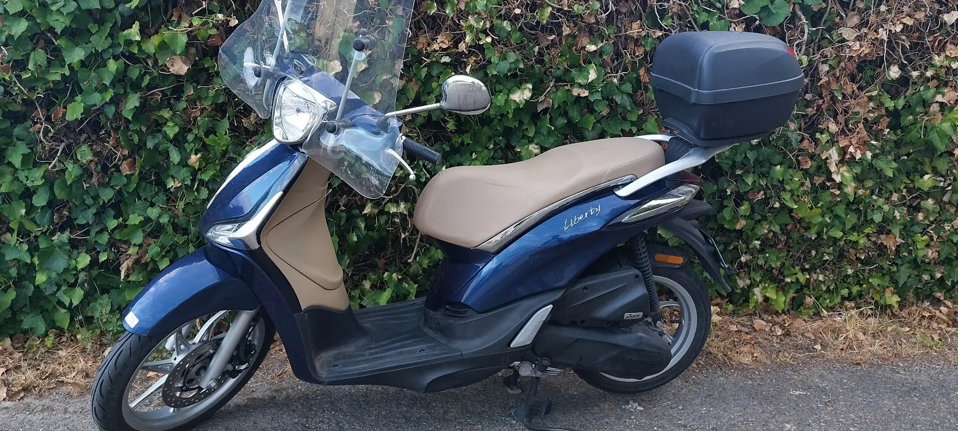 Piaggio Liberty 50 4T Blu/Azzurro - 2
