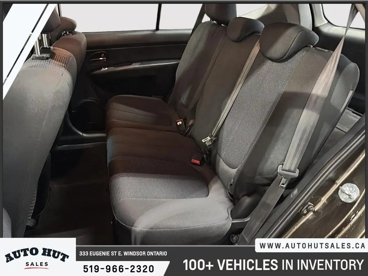 Kia Rondo снимка Kia Rondo