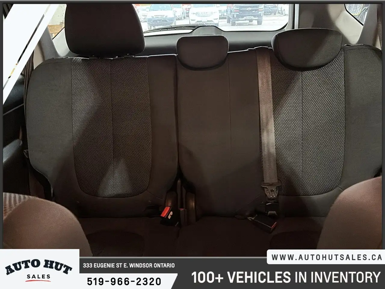 Kia Rondo снимка Kia Rondo