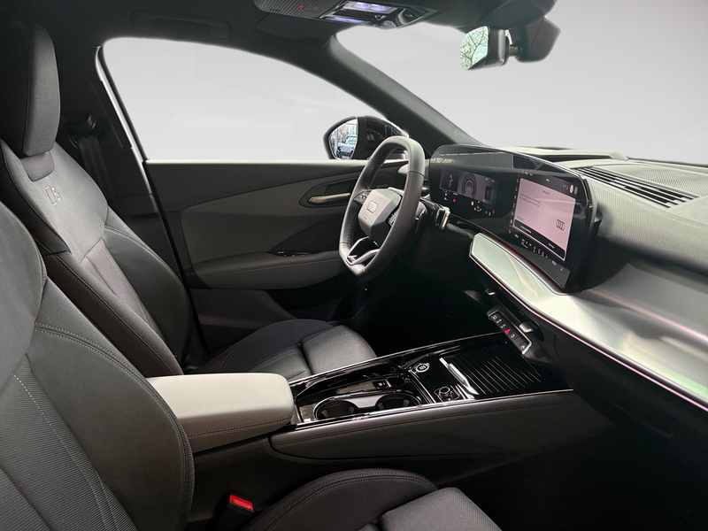 Audi Q3 NEU Sportback TFSI quattro 204PS S tronic *MATTEFF — photo 9
