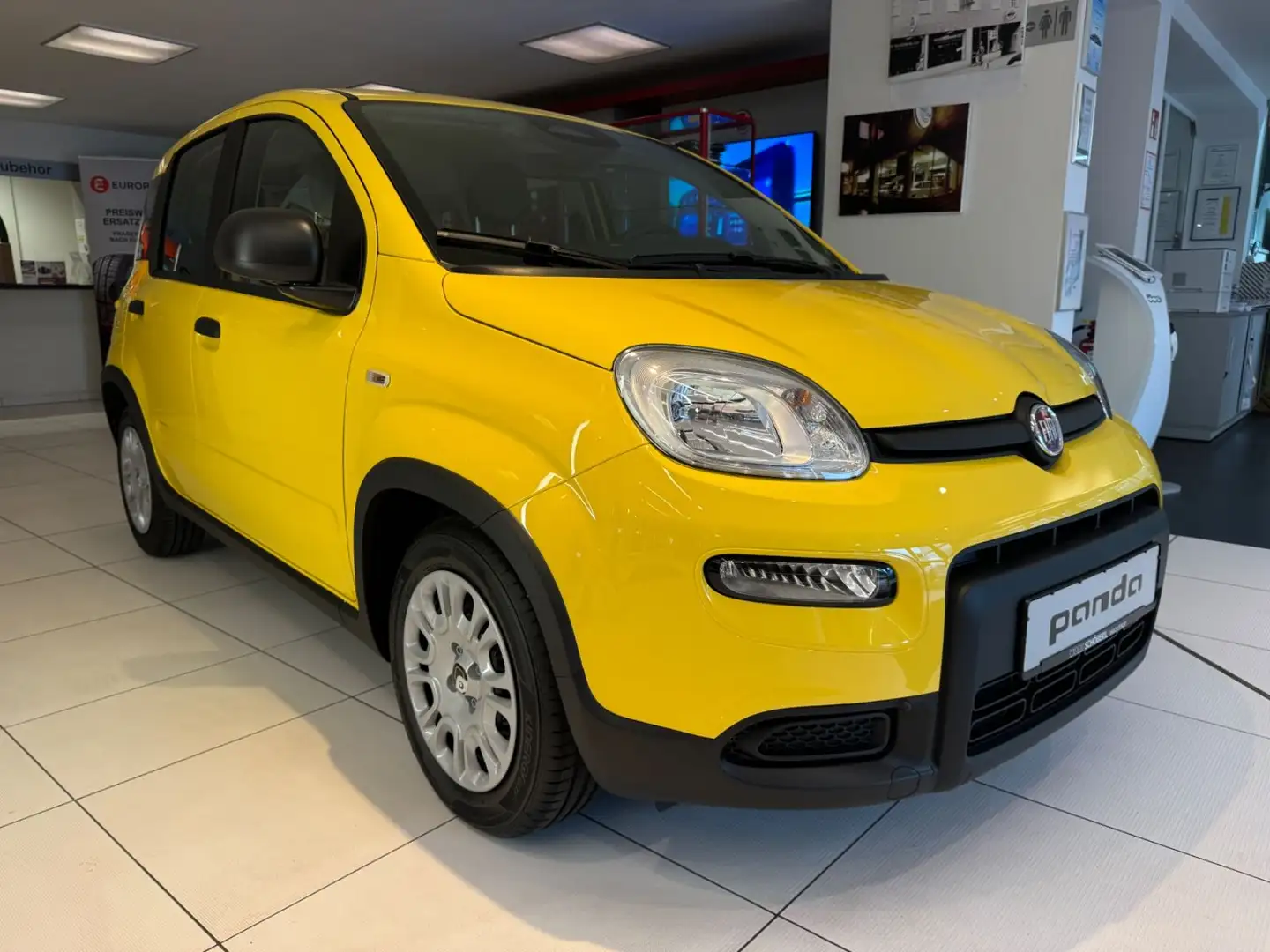 Fiat Panda 1.0 GSE 51kW Mild-Hybrid *City Paket* Jaune - 2