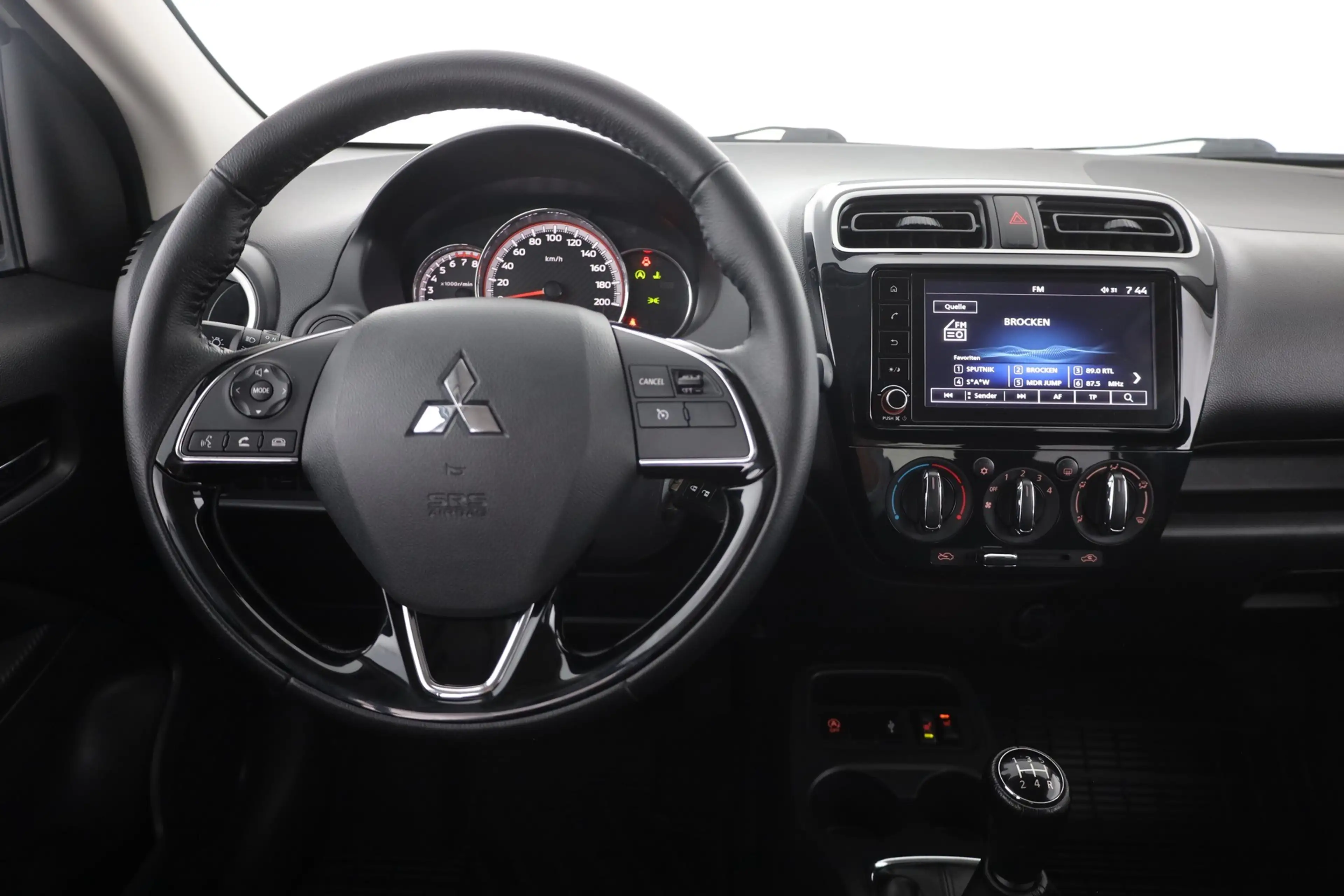 Mitsubishi Space Star 1.2 Select+ Android Apple Sitzheizung — photo 10