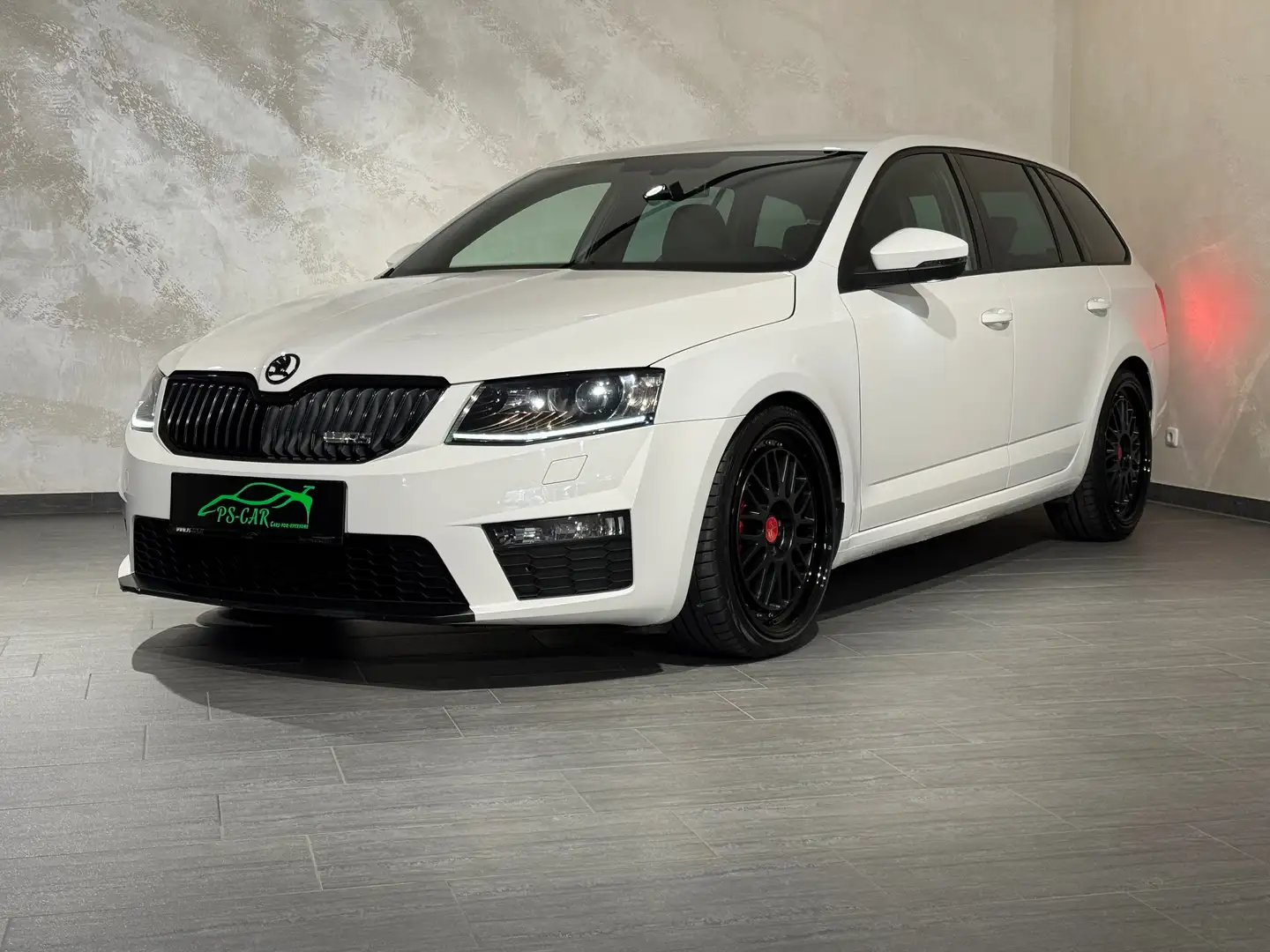 Skoda Octavia RS*19 Zoll*H&R*Navi*Sitzheizung* Weiß - 2