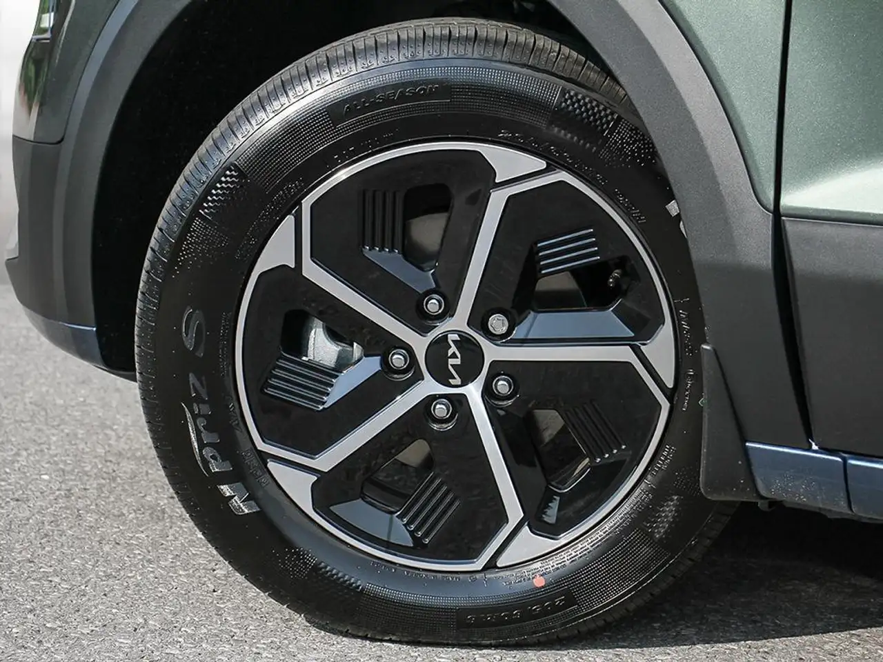 Kia Niro снимка Kia Niro