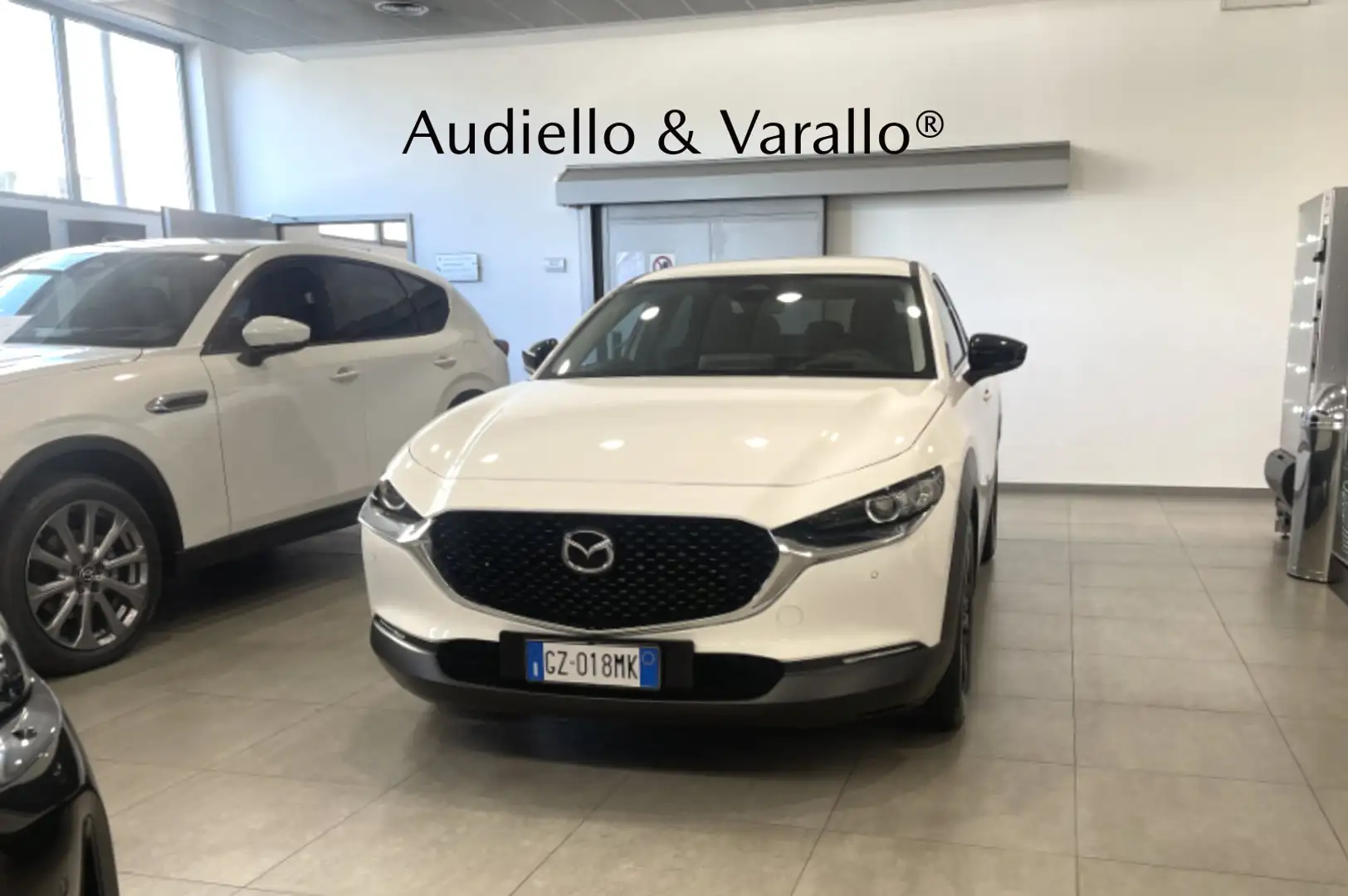 Mazda CX-30 2.0L e-Skyactiv-G M Hybrid 2WD Homura Blanc - 2