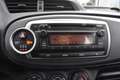 Toyota Yaris 1.33i VVT-i Life Airco/6 Speeds **DESTOCKAGE B2B** Grijs - thumbnail 10