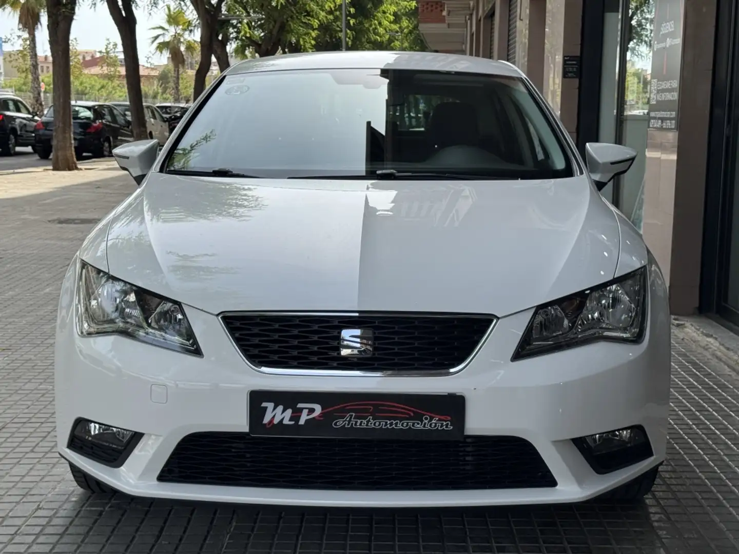 SEAT Leon 1.2 TSI S&S Reference 110 Blanco - 2