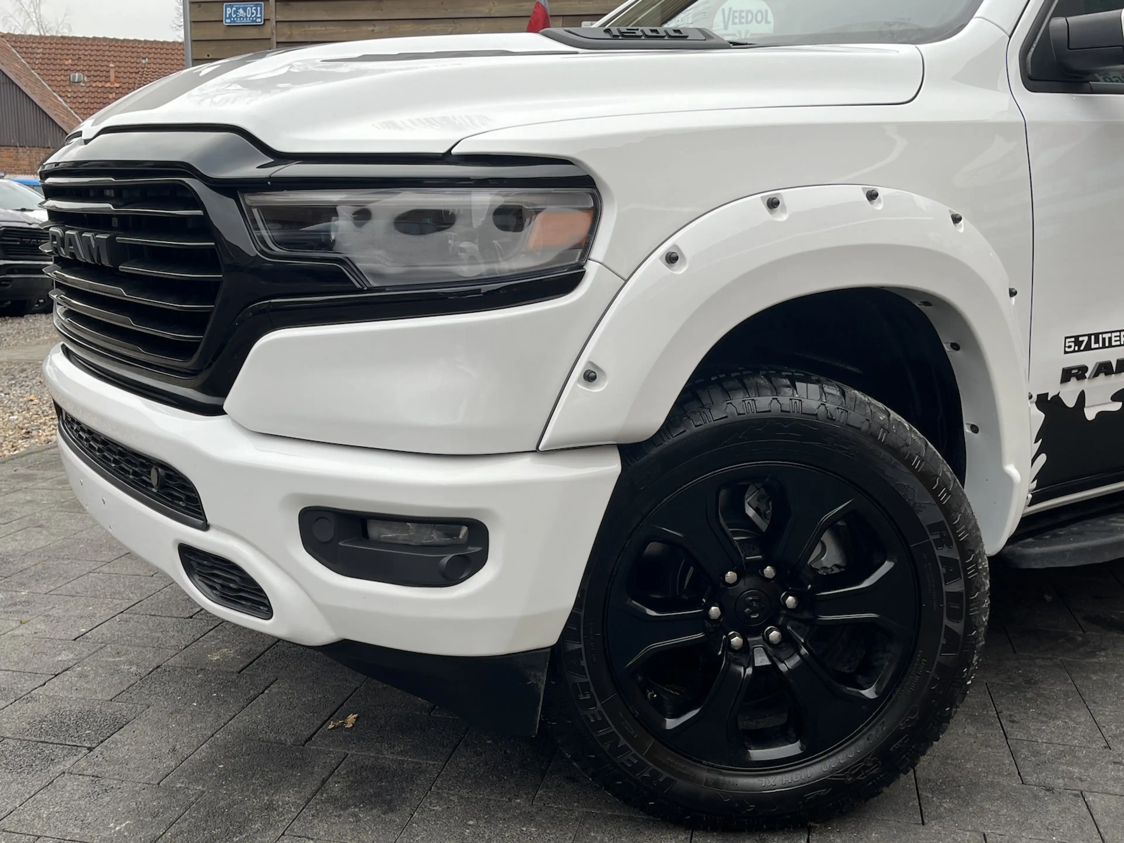 Dodge RAM 1500 Laramie LED AHK LPG Memory LPG — photo 6