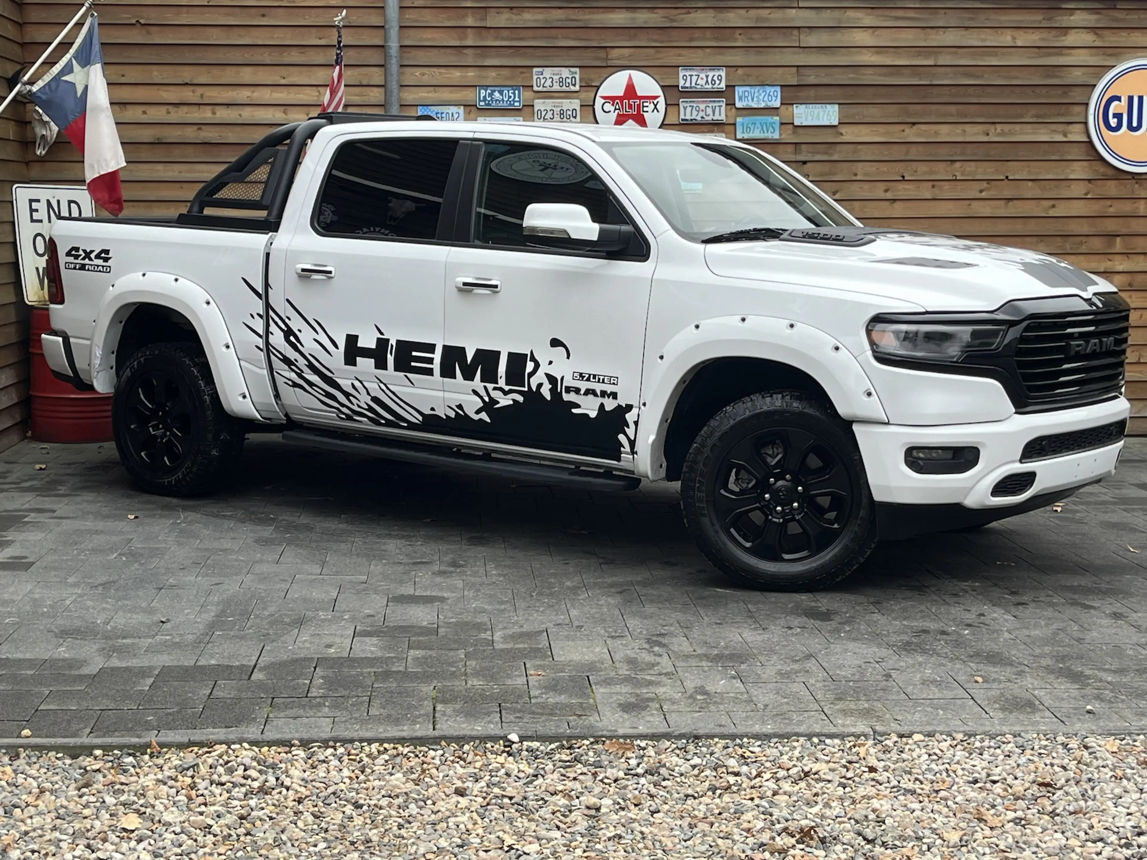 Dodge RAM 1500 Laramie LED AHK LPG Memory LPG — photo 2