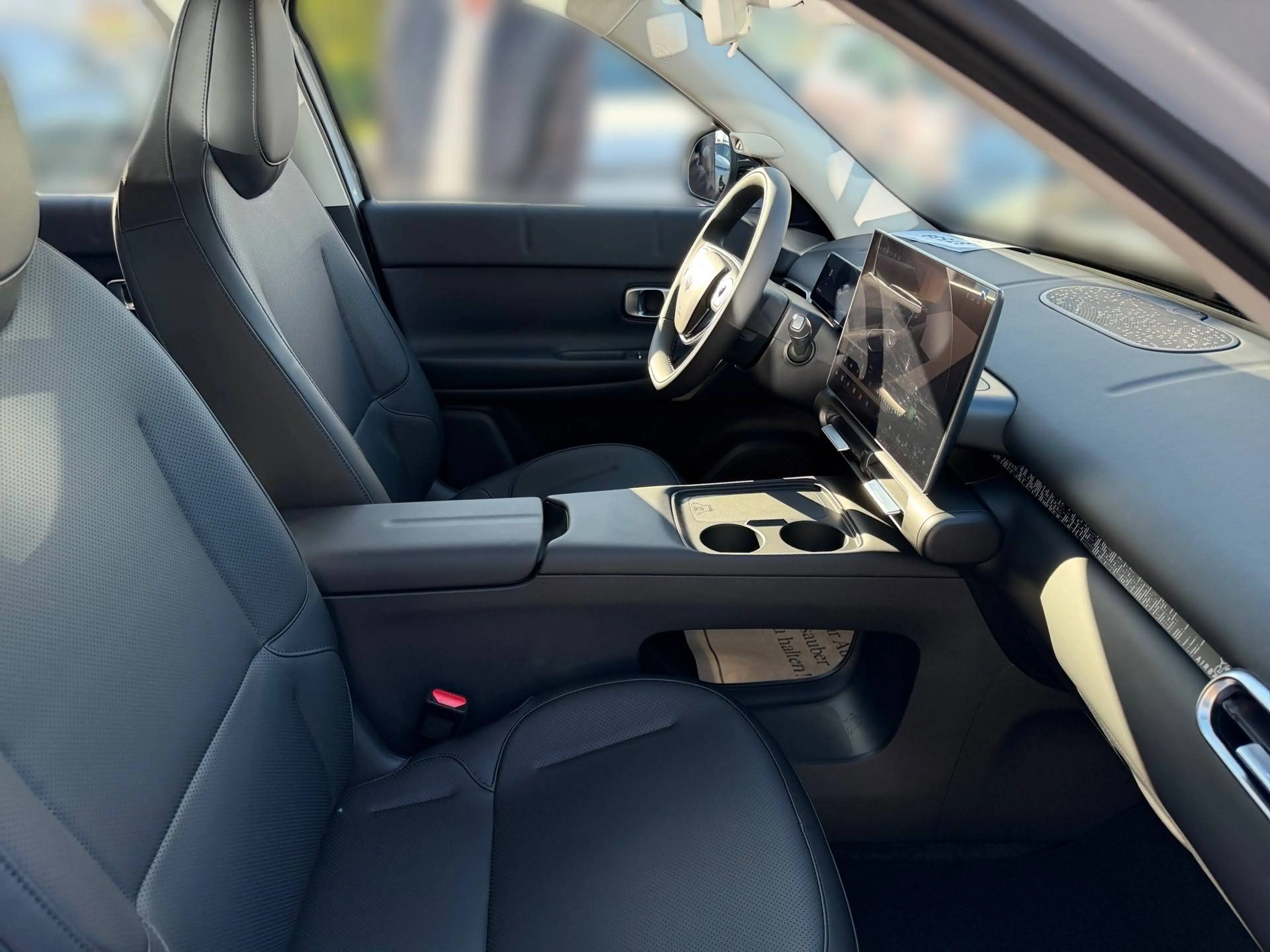 Leapmotor B03X B03X Design Pro Max — photo 10