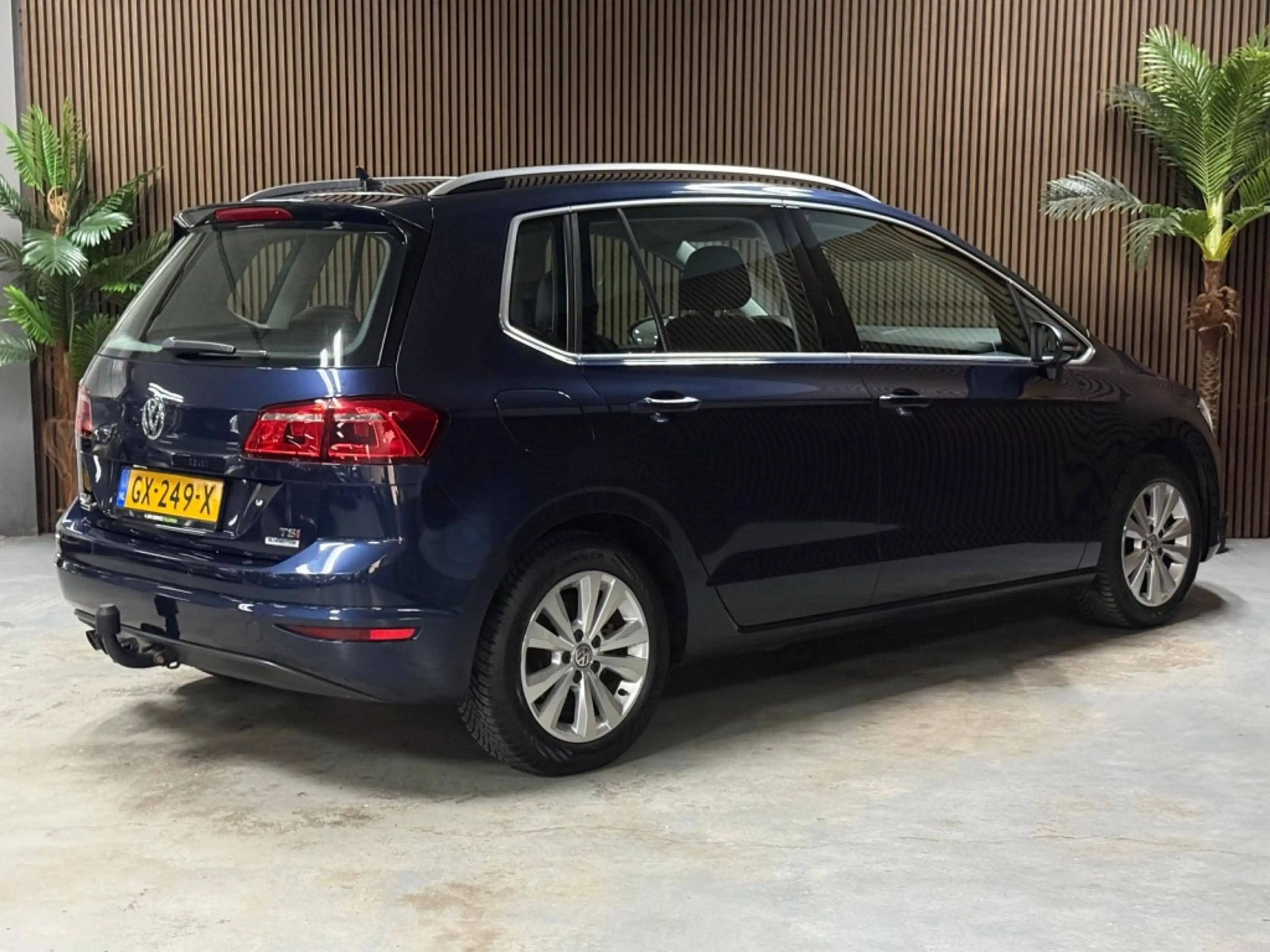 Volkswagen Golf Sportsvan 1.4 TSI Highline — photo 4