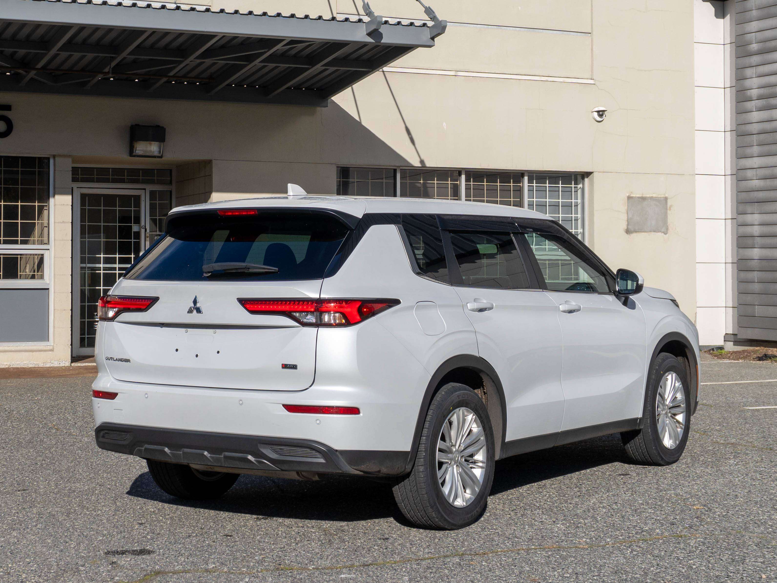 2023 Mitsubishi Outlander