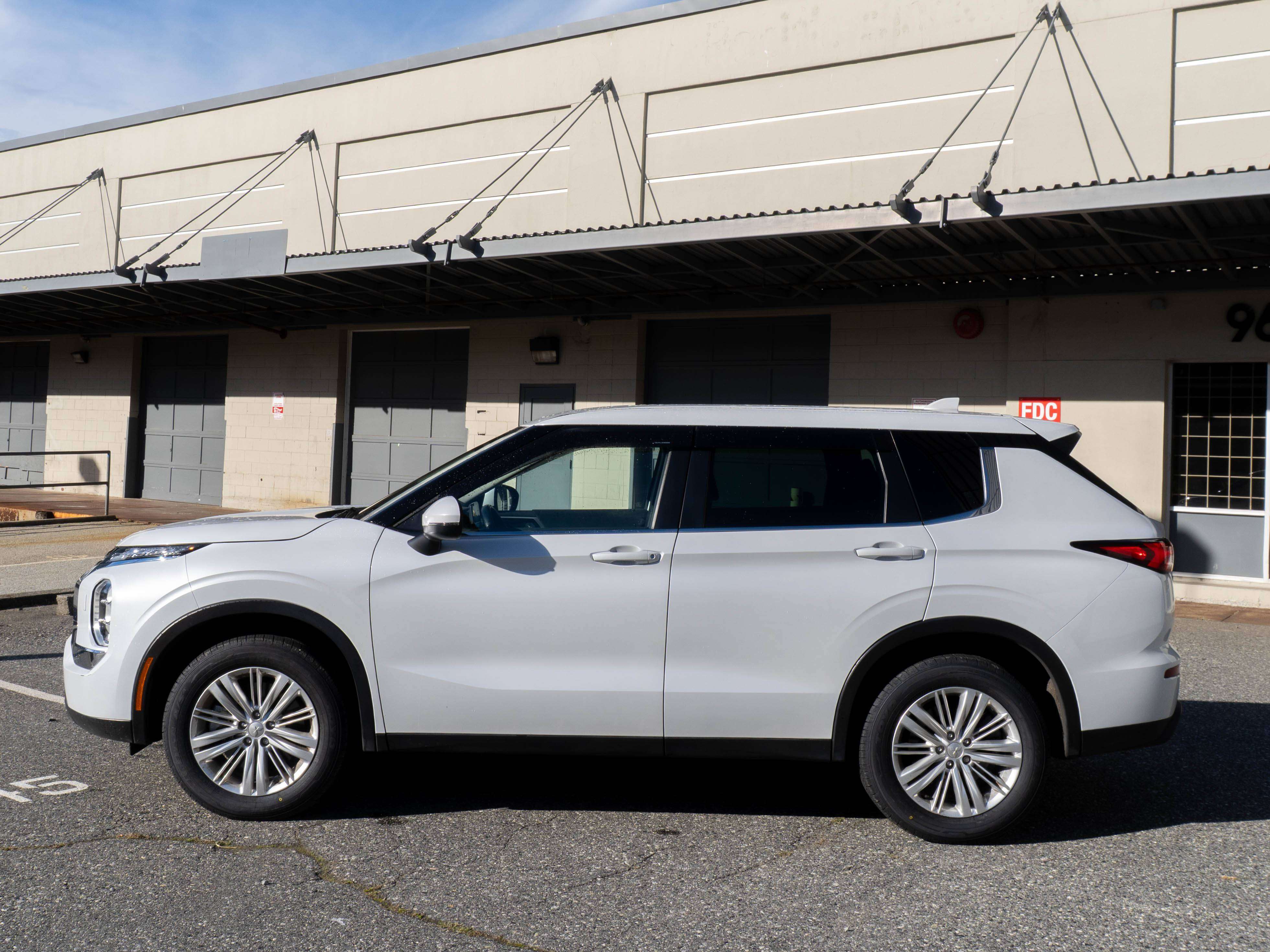 2023 Mitsubishi Outlander